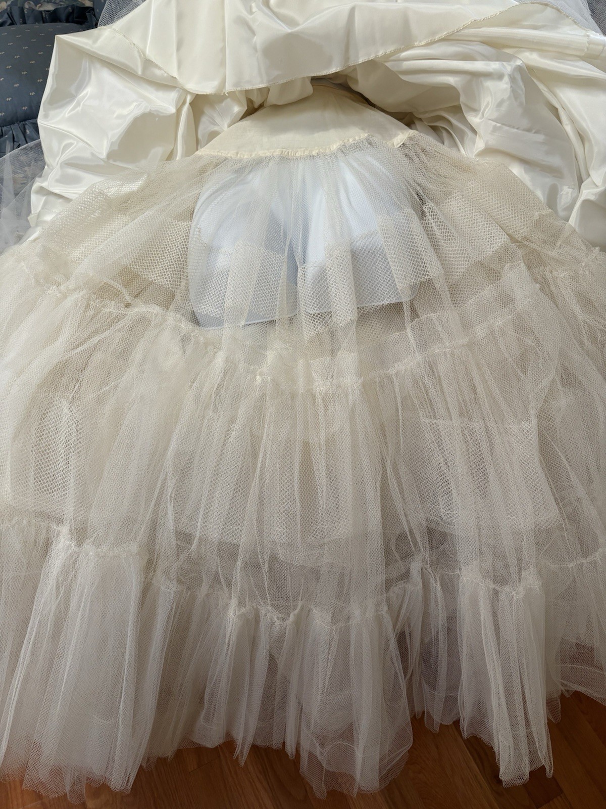 Vtg 1950s Ivory Lace Tulle Bridal Prom Dress Wedding Gown Petticoat Rhinestones