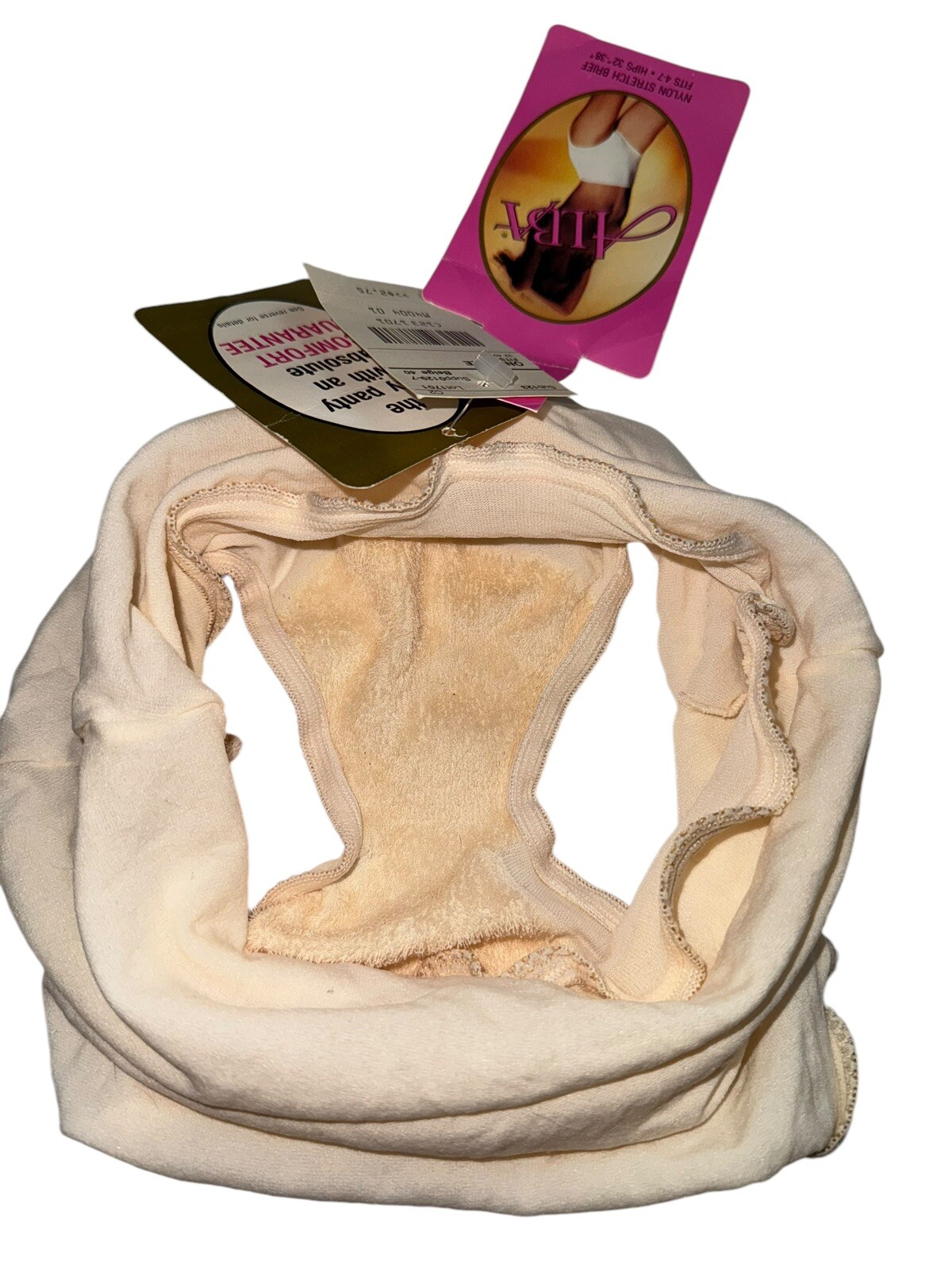 NOS Vintage Womens Beige Alba Panties Underwear Briefs One Size Waist 32-40 Fem