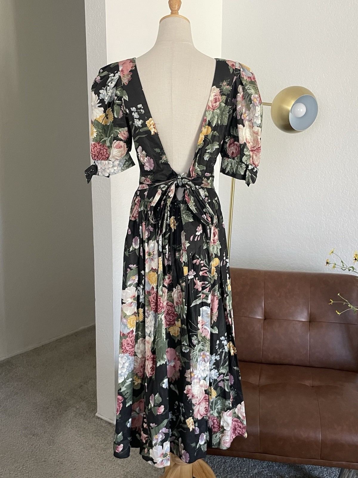 Vintage 1980s EXPO Romantic Cottagecore Victorian Puffy Sleeves Floral Dress