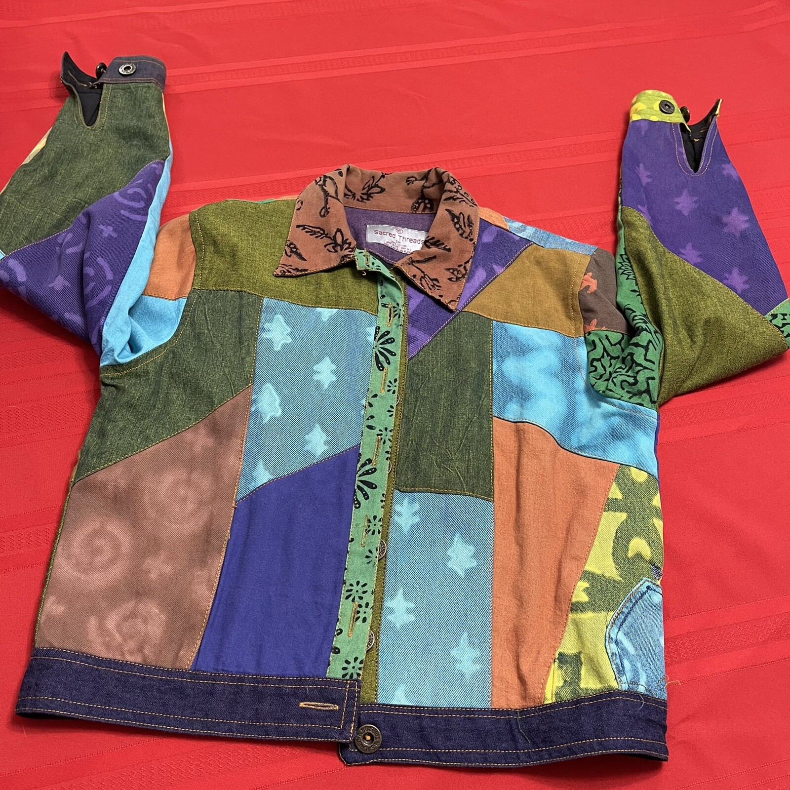 Sacred Threads Women’s Hippie Retro Boho Patcheork Jacket Size Small