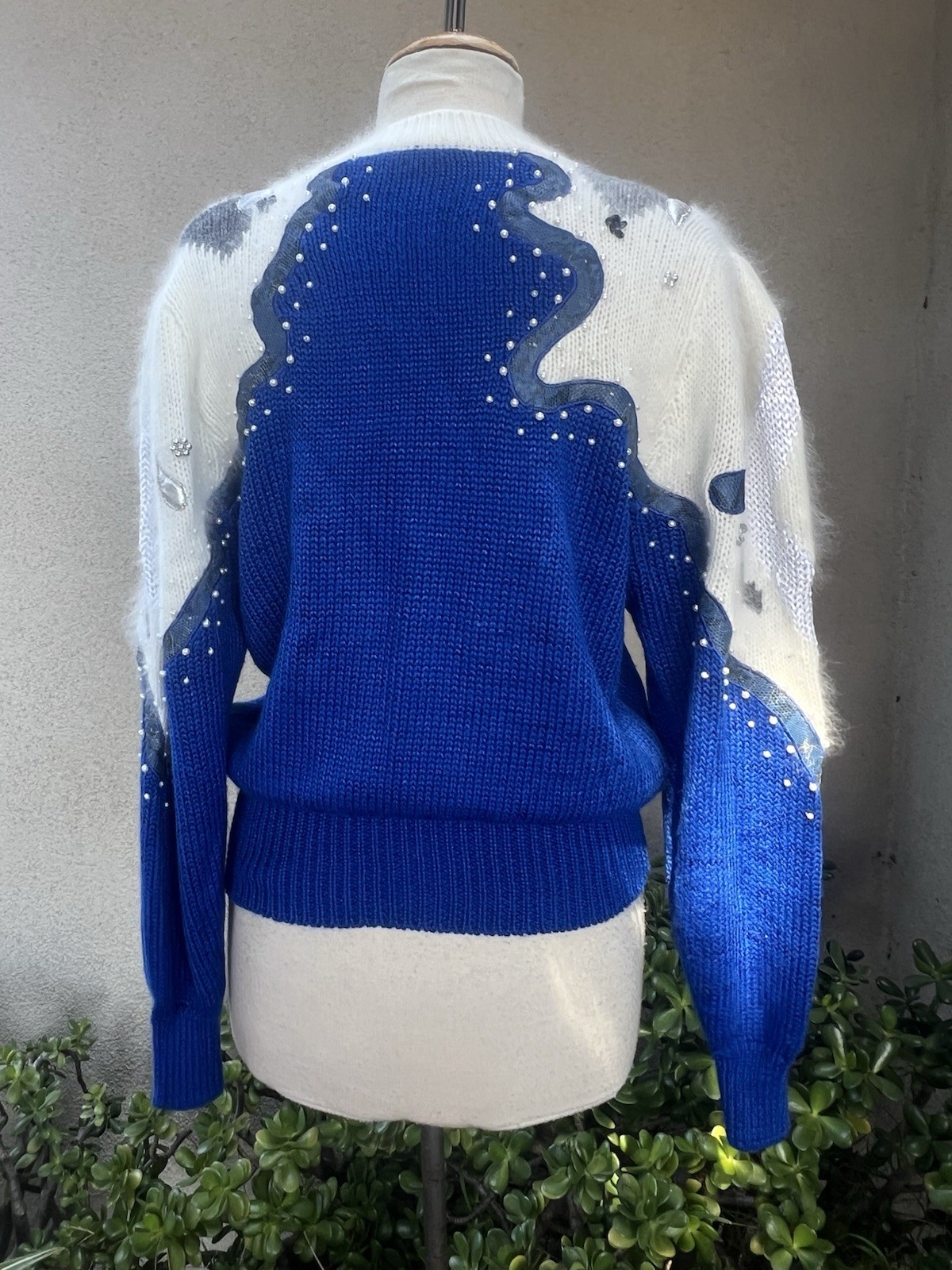 Vtg Glam Sweater Blue White Fuzzy Angora Beads Sz L Shannan