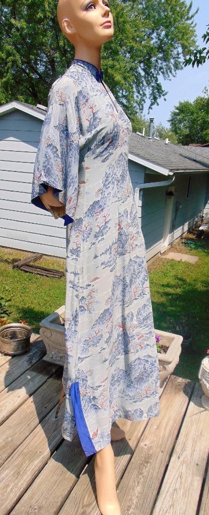VTG 40s Malihini Hawaii Gray & Blue Rayon Pake Muu 28W