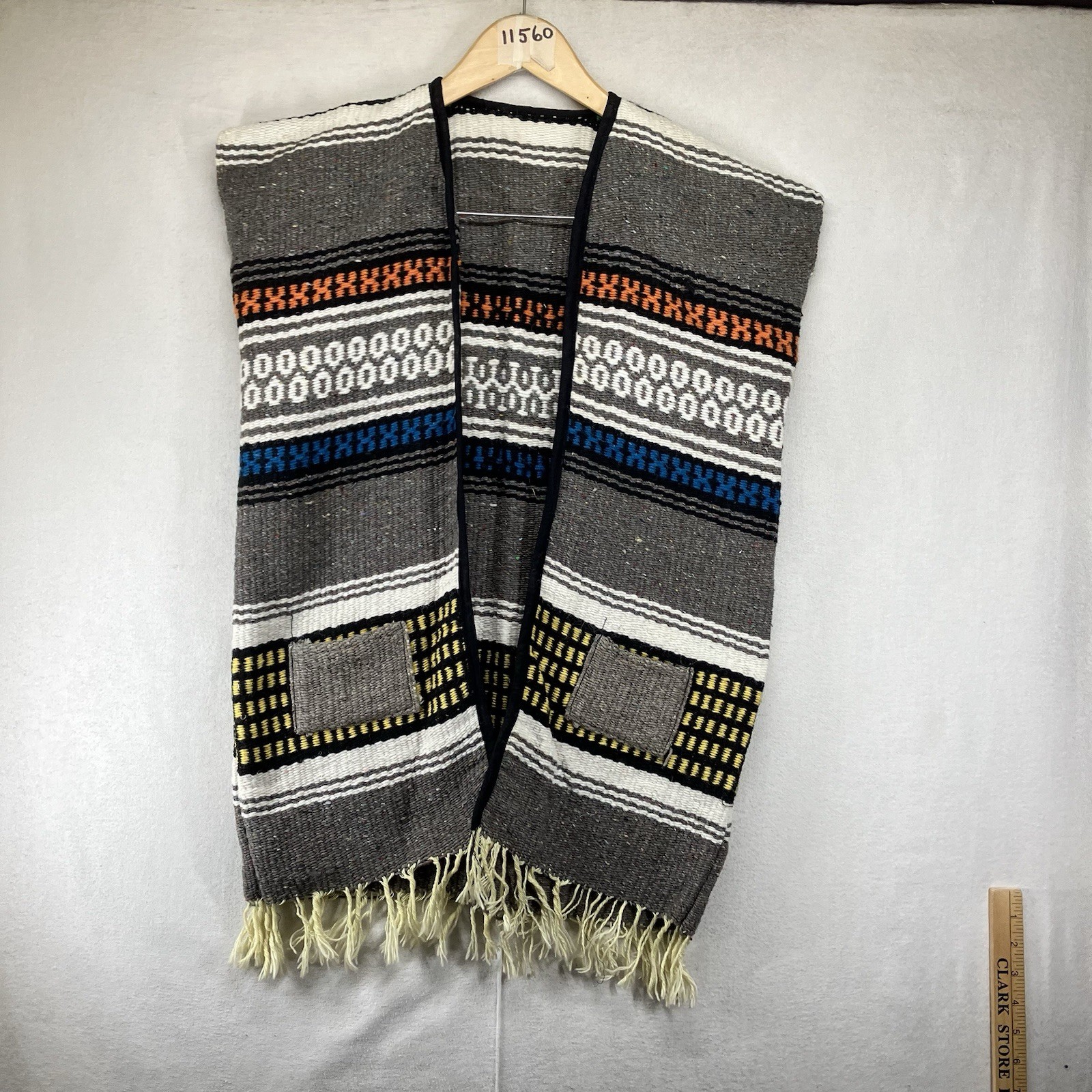 Vintage Mexican Blanket Vest Poncho Serape Jacket Fringe w Pockets 38×31 Medium