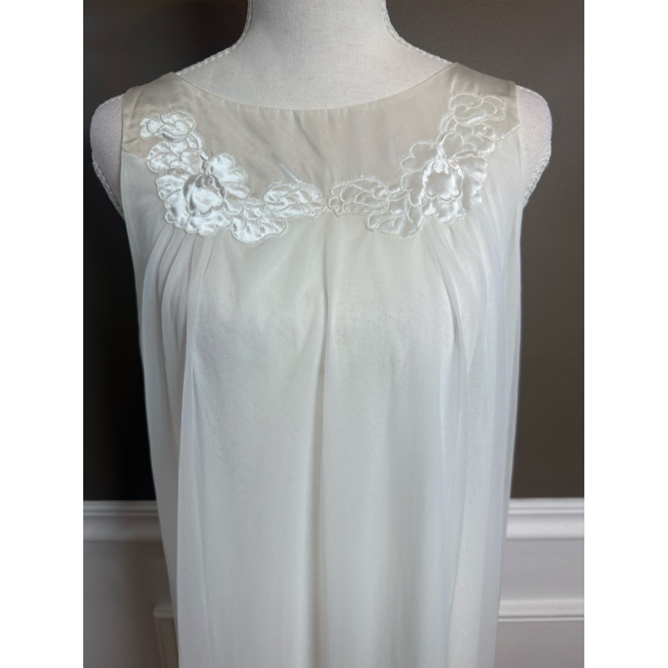 Vintage Gossard Artemis Bridal Nightgown White Sheer Lace Maxi S/M Petite