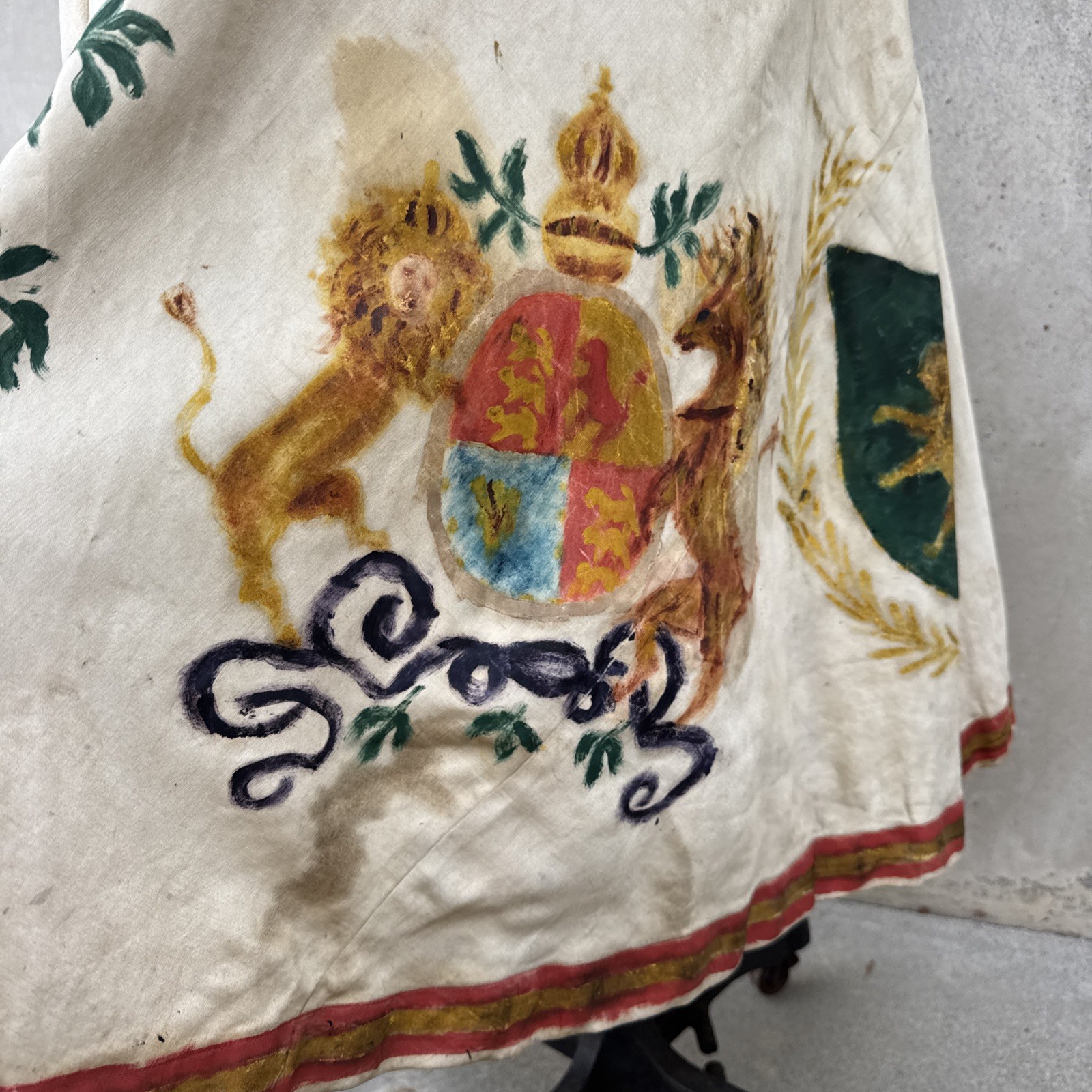 Vintage 1930s Hand Painted Silk Satin & Gold Lamé Dress Crests Snakes Lions