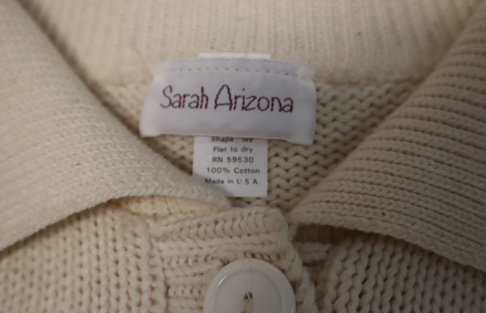 Vintage 1990s Sarah Arizona womens ivory cotton cardigan sweater S/M (USA)