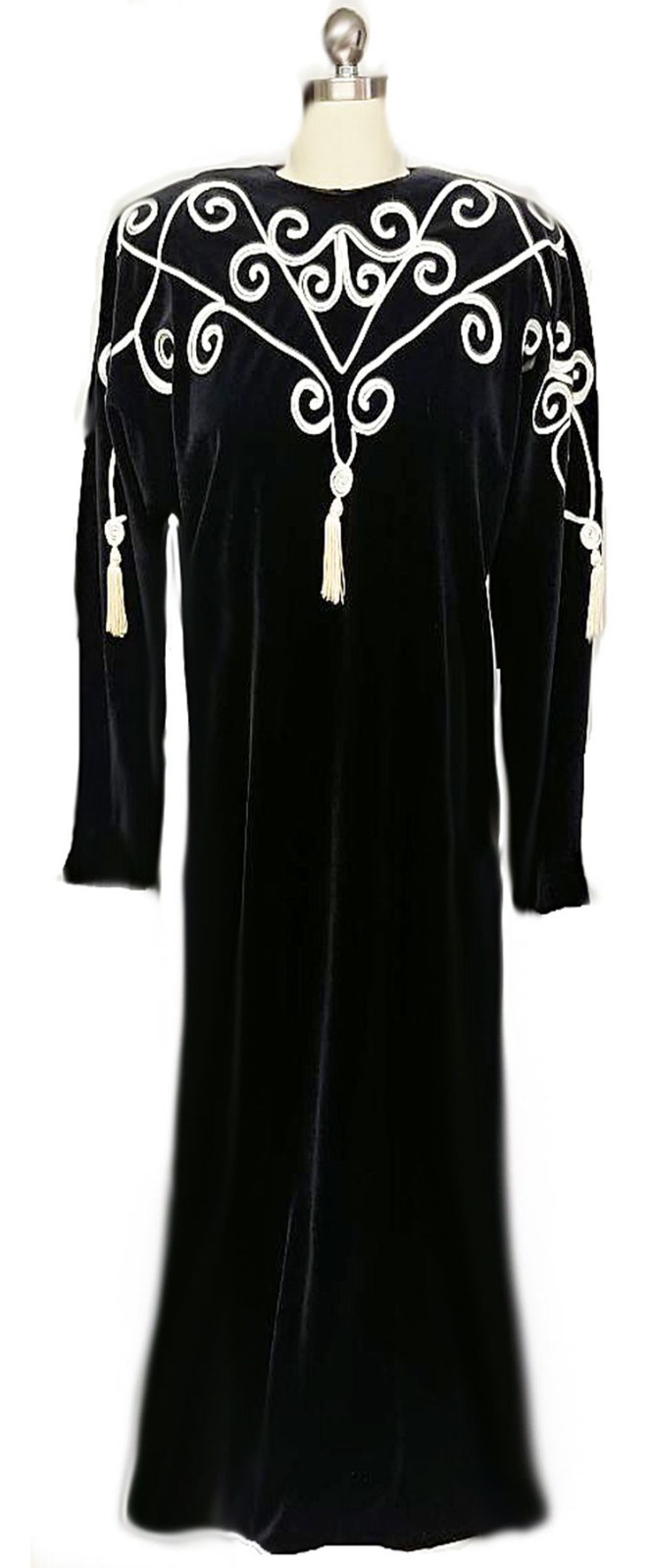 GLAMOROUS VINTAGE GEORGETTE TRABOLSI DRESSING GOWN EVENING GOWN WITH TASSELS