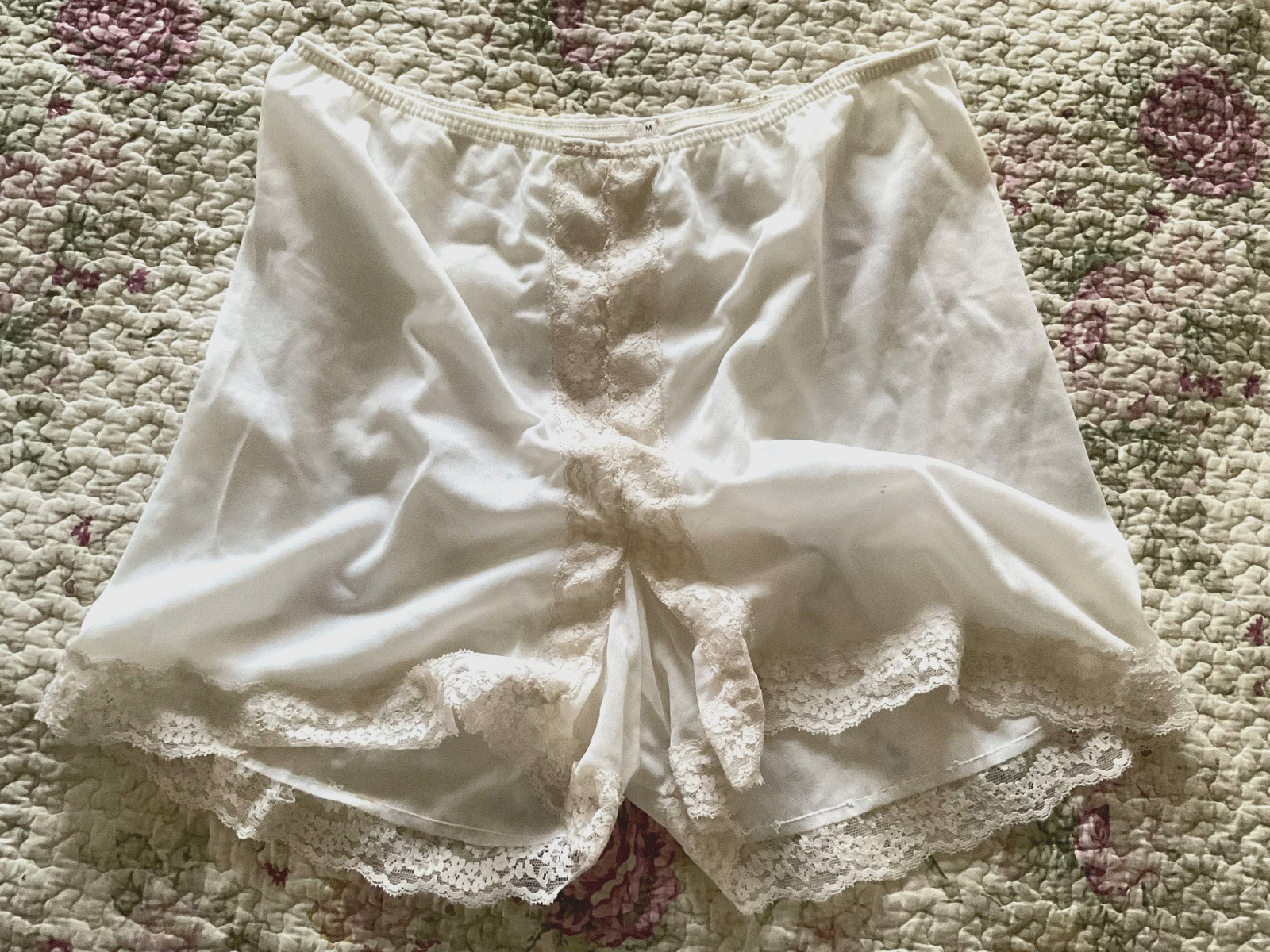 Vtg. 1960s Penney’s Gaymode Silky Sheer White Nylon Lacey Pettipant Panties Sz.M