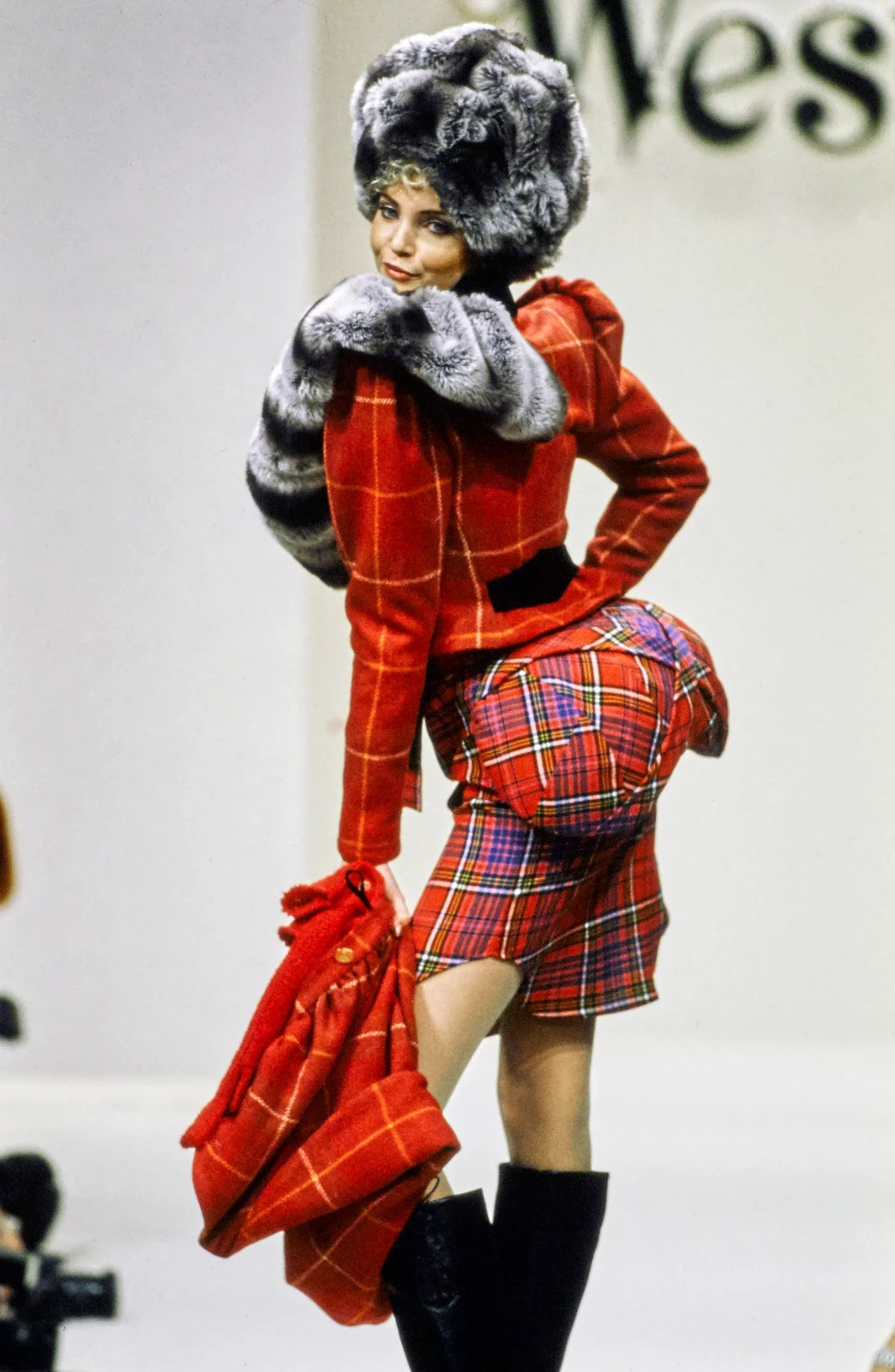 FW 1994 Vivienne Westwood On Liberty Wool Petales Skirt Plaid Red Mini Crini 90s