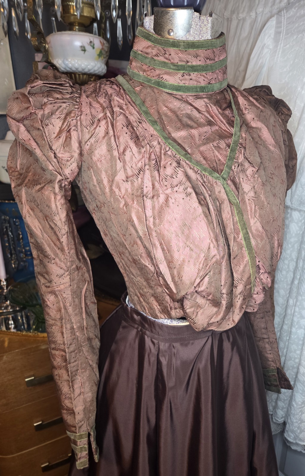 Victorian Copper Taffeta Print Bodice w/ Green Velvet Trim READ!