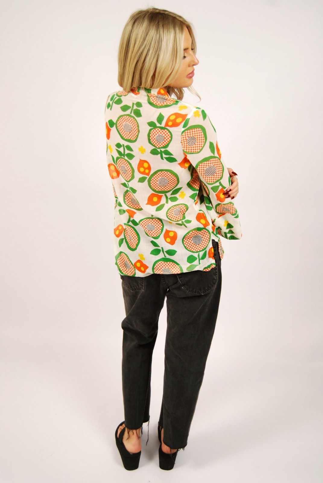 70s Fruit Print Blouse (M) David Smith medium green orange vintage womens top