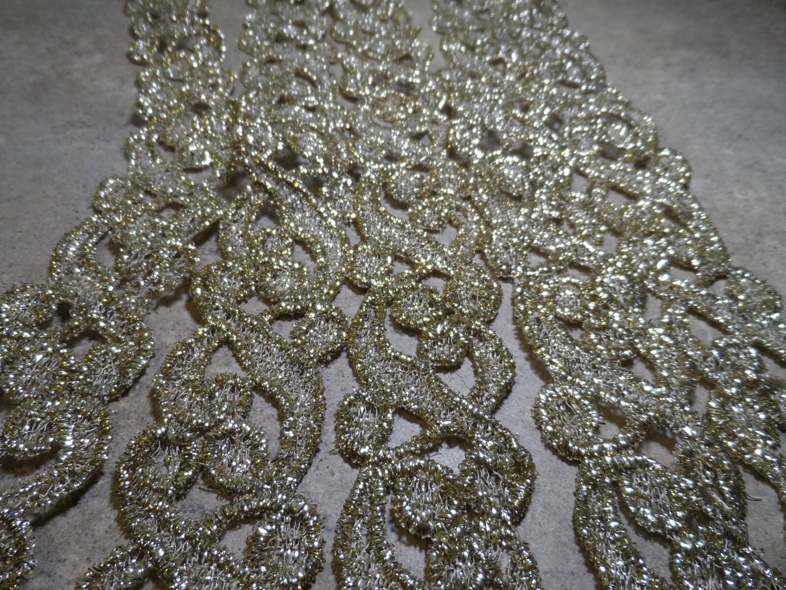 LOT Metallic TRIMMED Sleeveless Woman’s TOP Gold Metallic Lace & MASONIC COLLAR