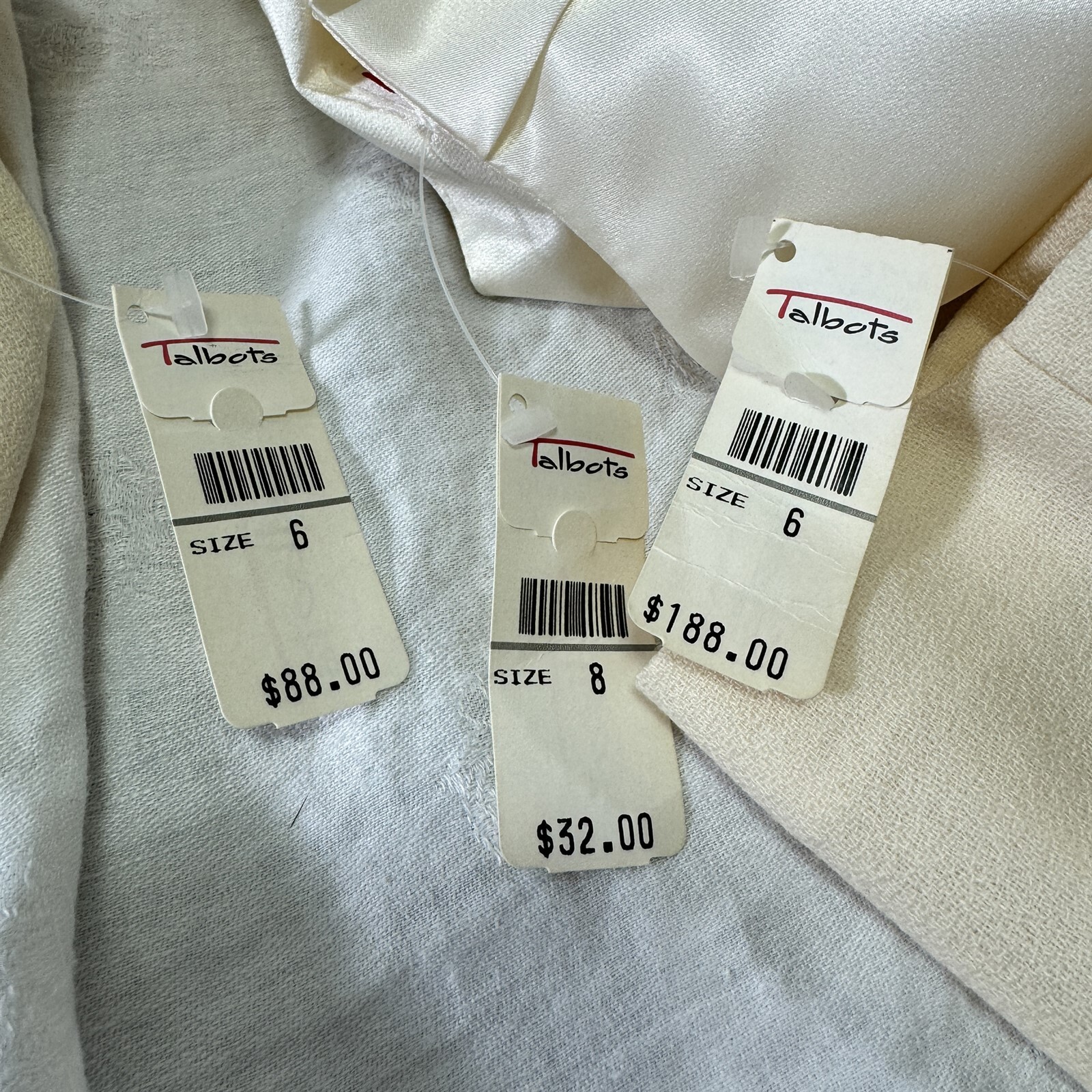 Talbots Winter White Wool Suit Tuxedo Blazer Camisole Skirt Size 6 Vintage 1990s