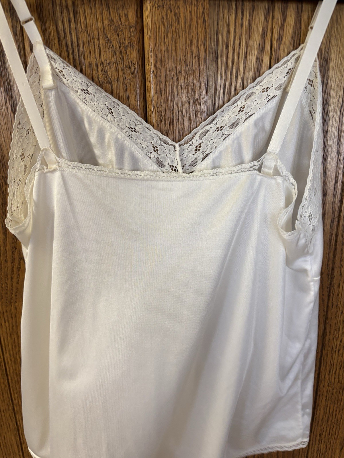 Vintage Vanity Fair Camisole Top Size 36/42 Ivory Lace Trim Nylon Cami 9-27-103