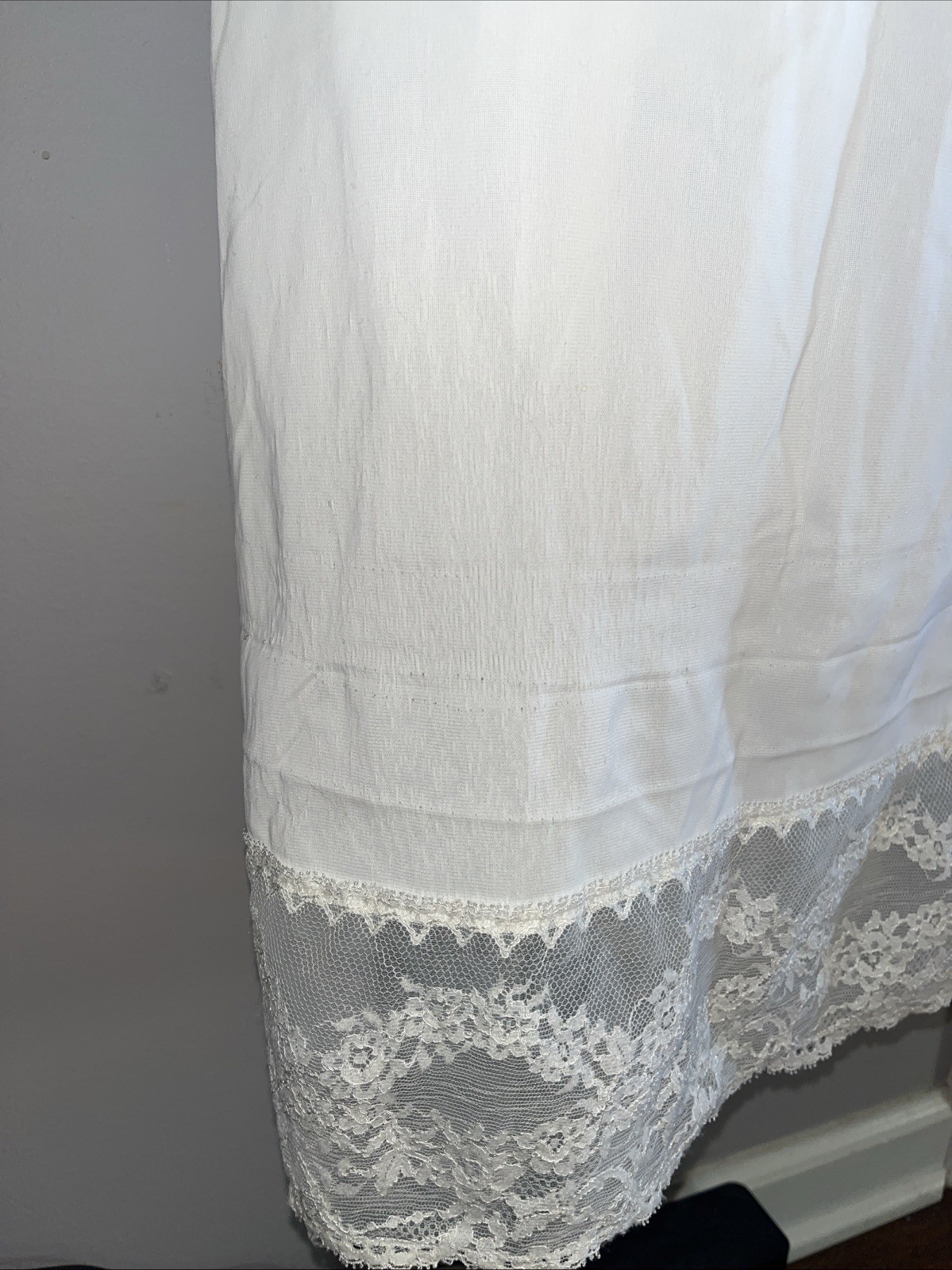 Vanity Fair Ivory Nightgown Nylon Size 34 Vintage