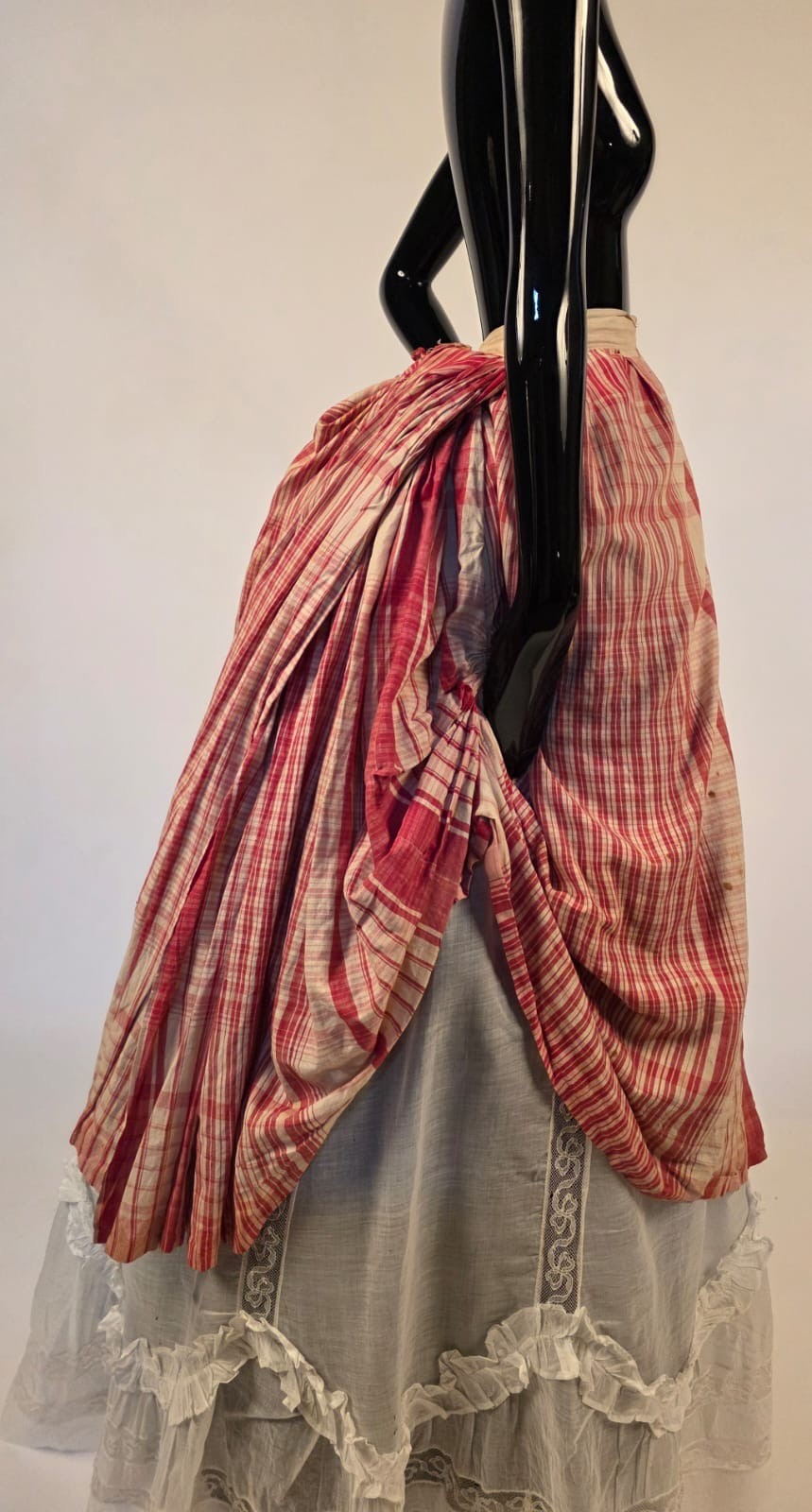 VICTORIAN 19TH C PLAID COTTON POLONAISE BUSTLE BACK OVERSKIRT SKIRT