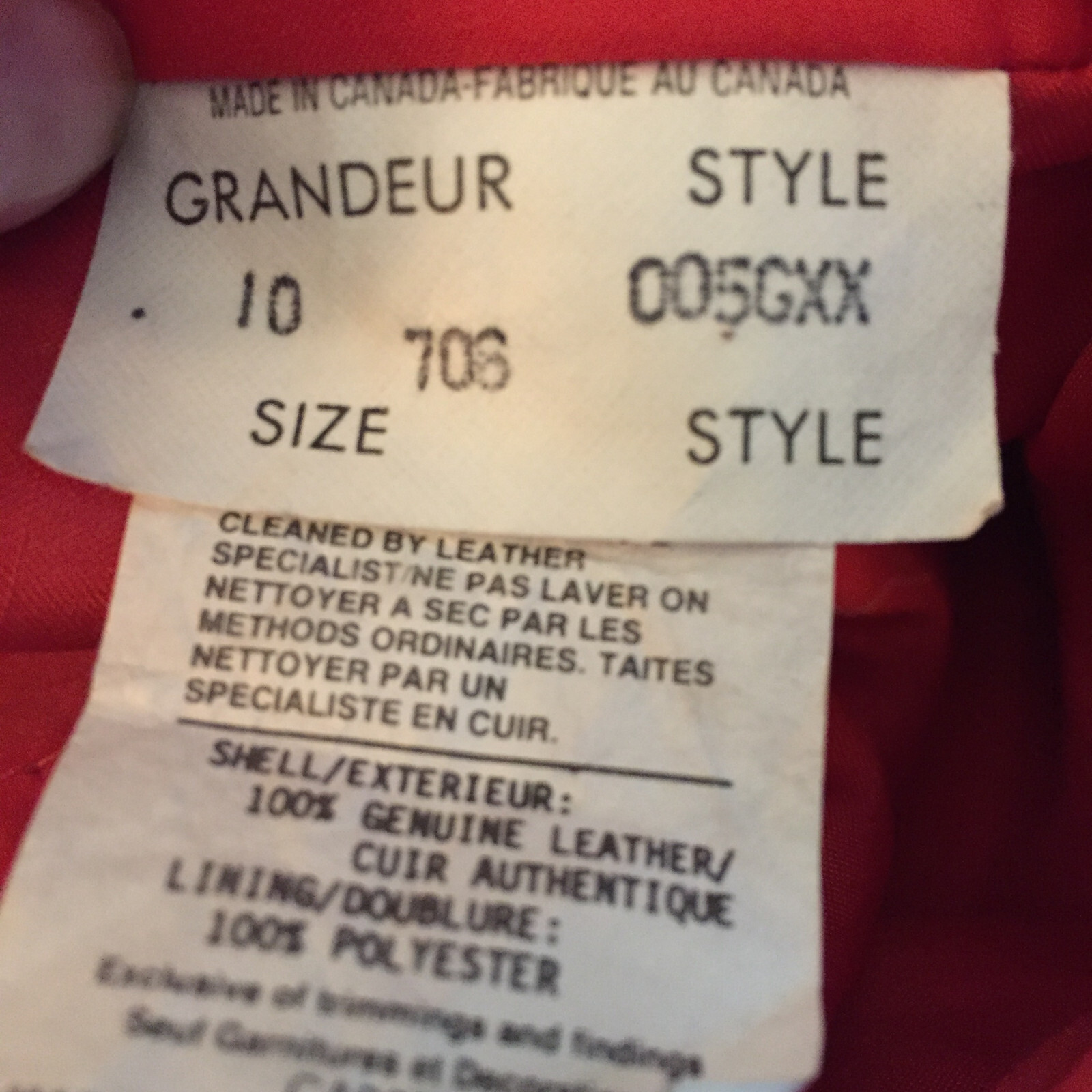 Rumors n’ Gossyp 1980s vintage red leather pencil skirt w/pockets – size M