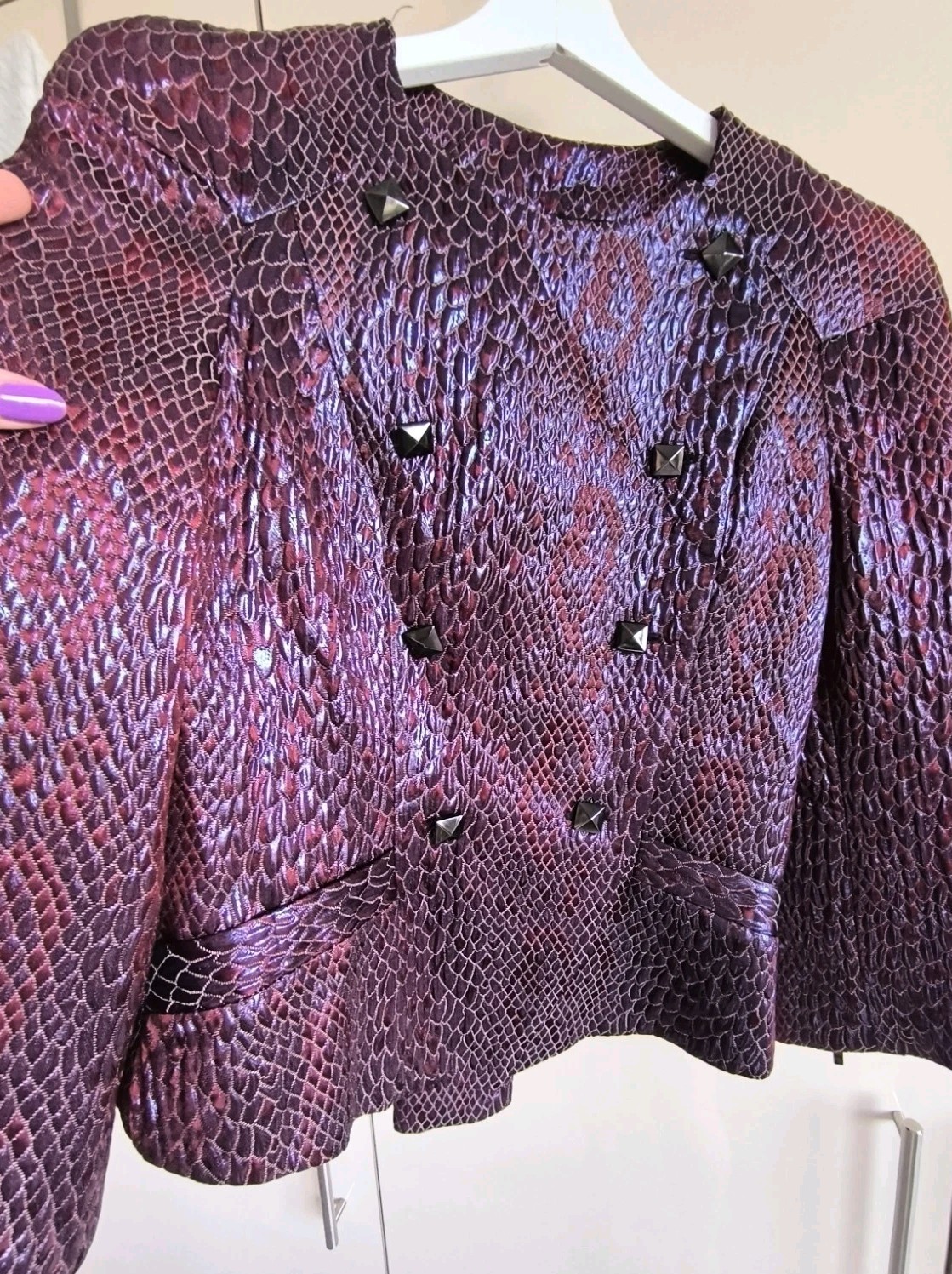 Beautiful vintage vine colours women’s jacket by CUE, Australia