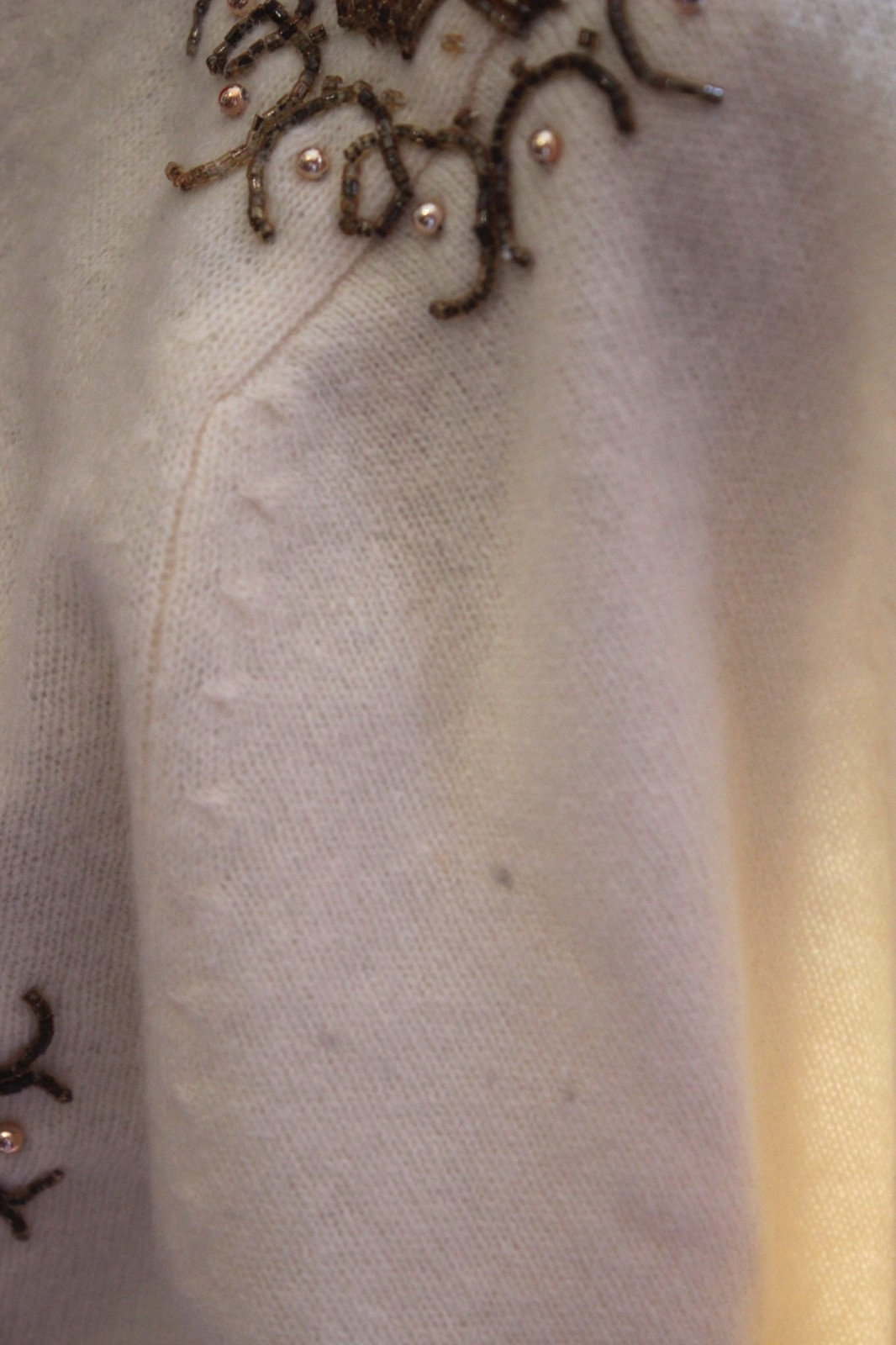 Vtg 60s Beaded Sweater Cardigan Mandarin Collar sz 4 Ivory Gold Bronze has flaws