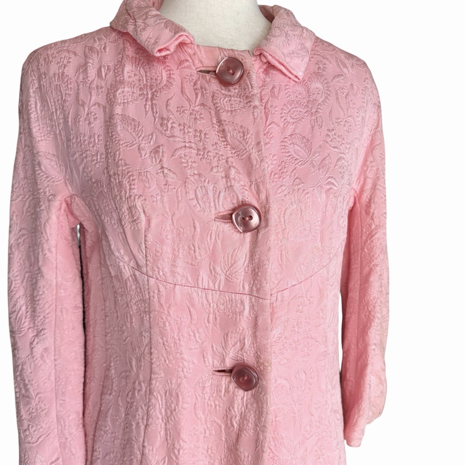 Vintage 60’s Floral Matelassé Swing Coat MCM Textured Mod Lined Bubblegum Pink