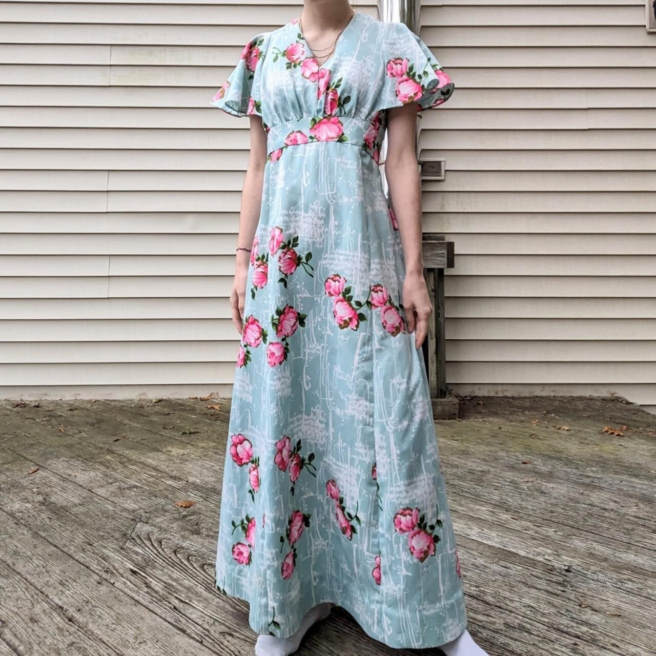 70’s VTG Retro Bohemian Floral V Neck Fit And Flare Maxi Dress Medium (?)