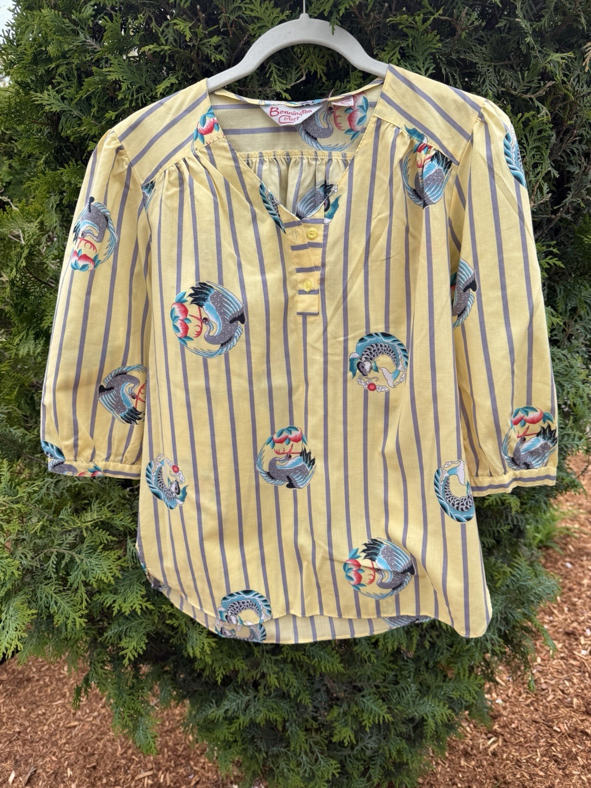 Vintage 70s Bennington Court yellow striped Asian cranes poplin popover blouse M