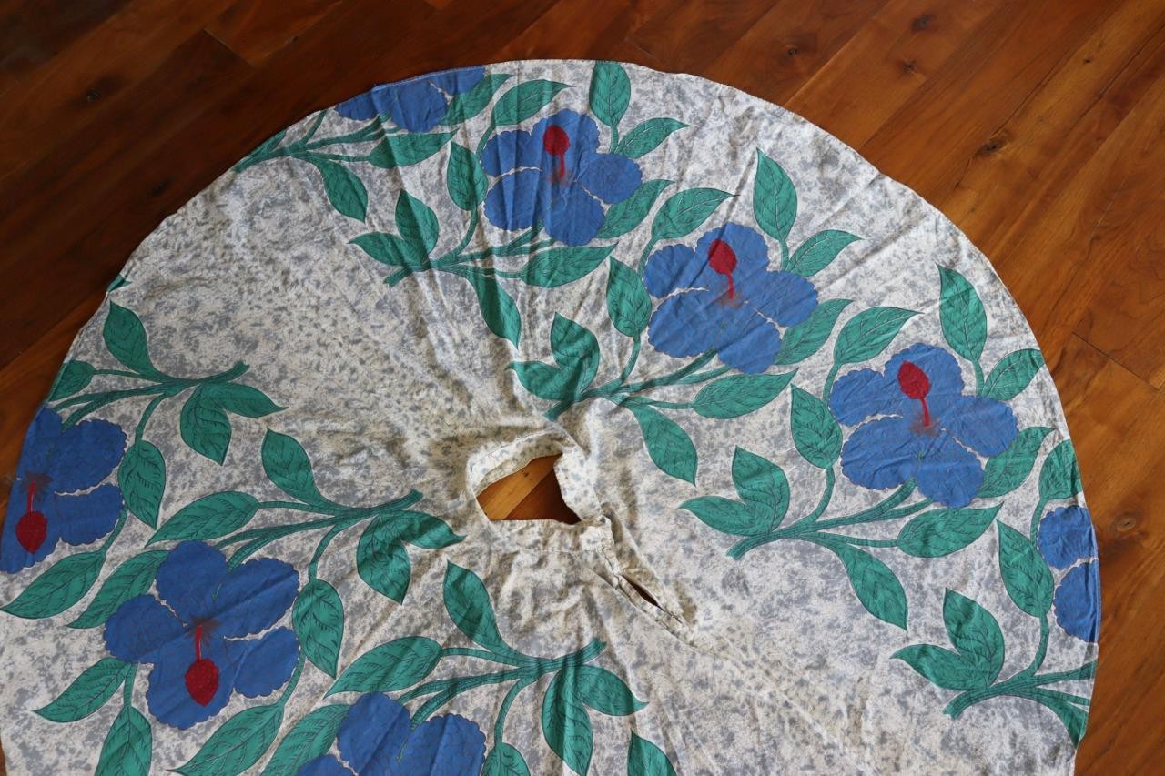 Vintage 1950’s Mexican Large Floral Cotton Circle Skirt Size 26″ Waist