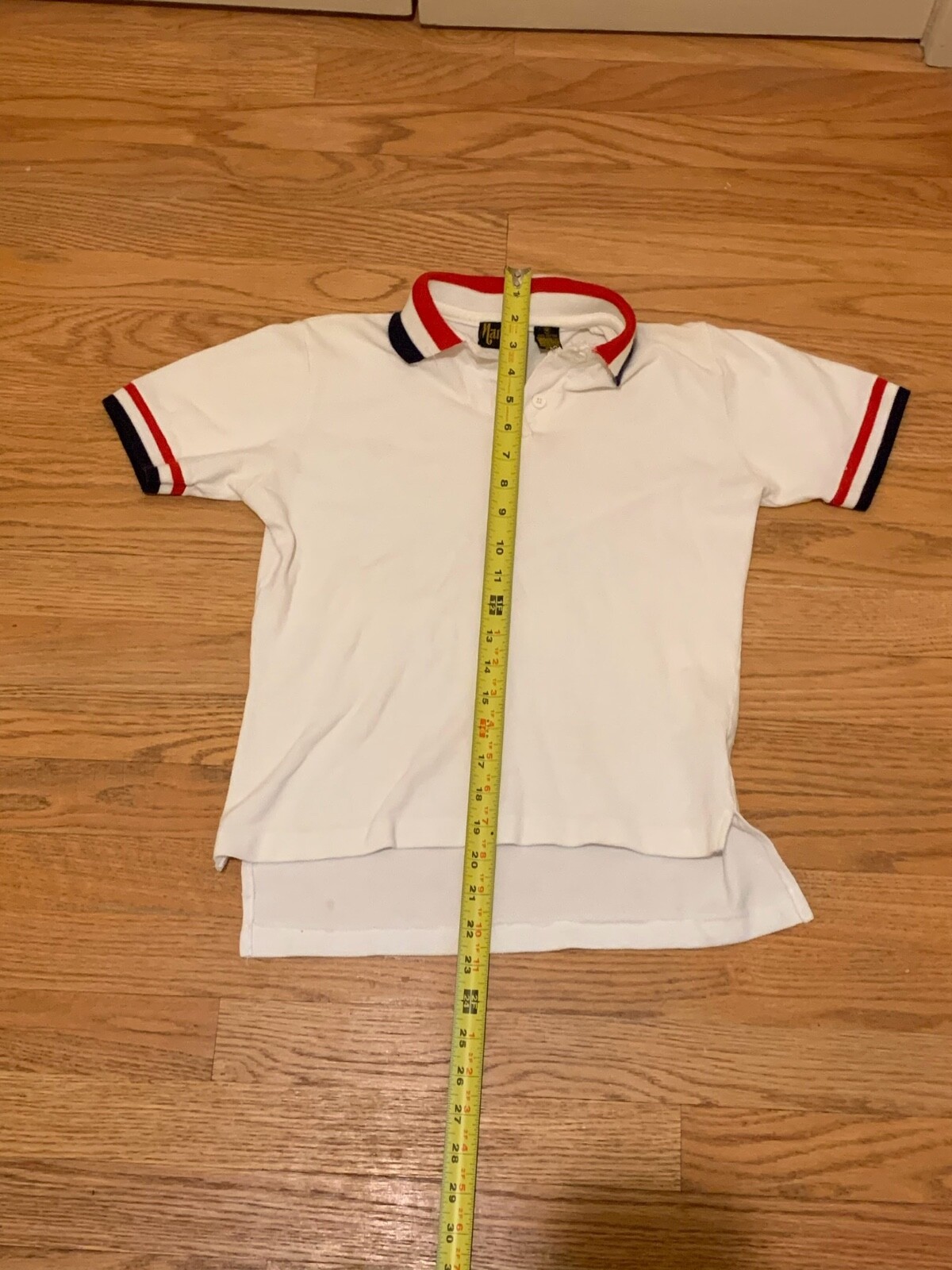 Vintage 1980s Marissa Crop Polo Style White Shirt with Red White Navy Collar M