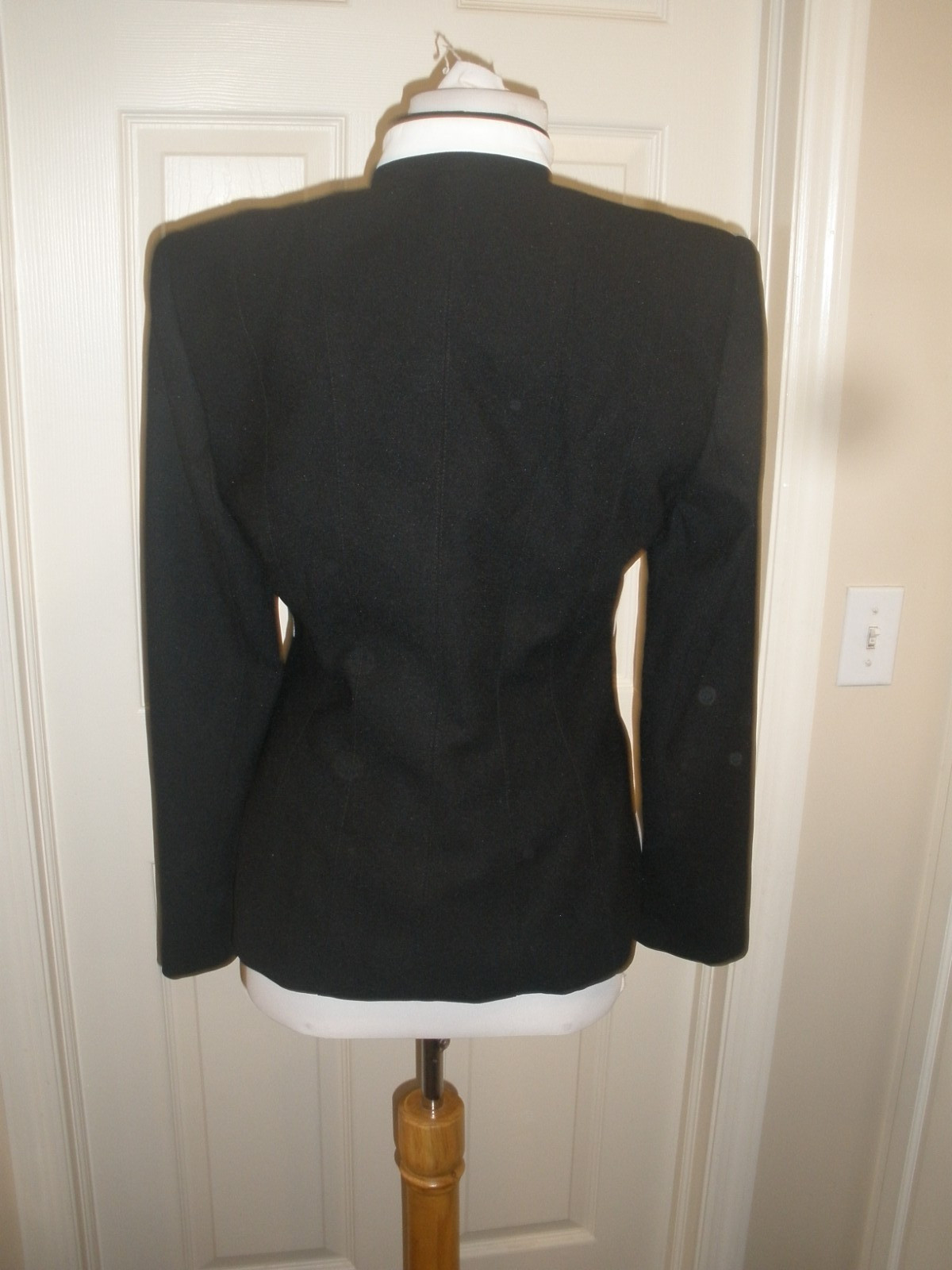 Vintage Women’s Black/White Blazer-Jacket Zip-up 8 Alberto Makali (57)