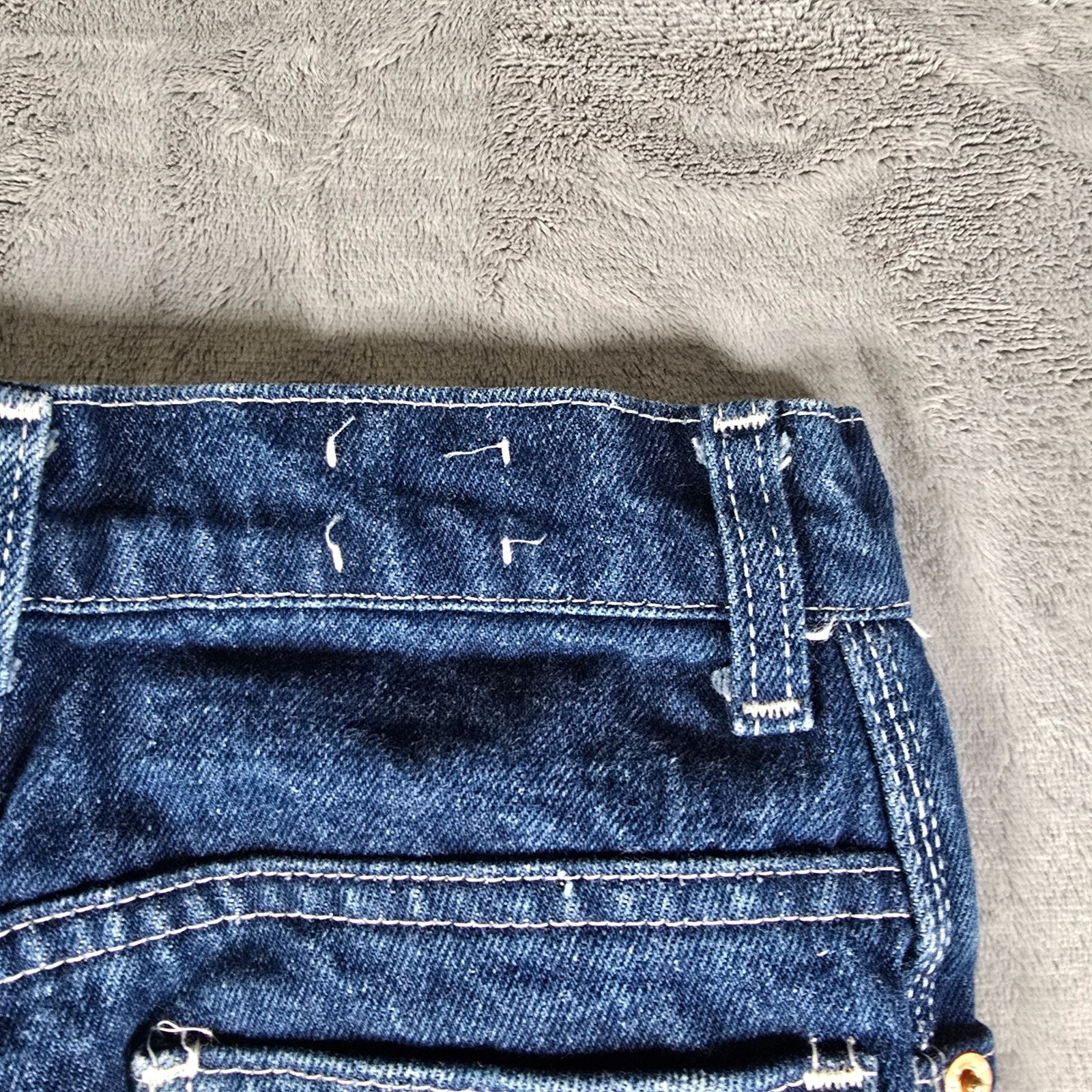 Vintage 1980’s Made in Greece Levi’s Womens White Tab Blue Jeans (25×32)