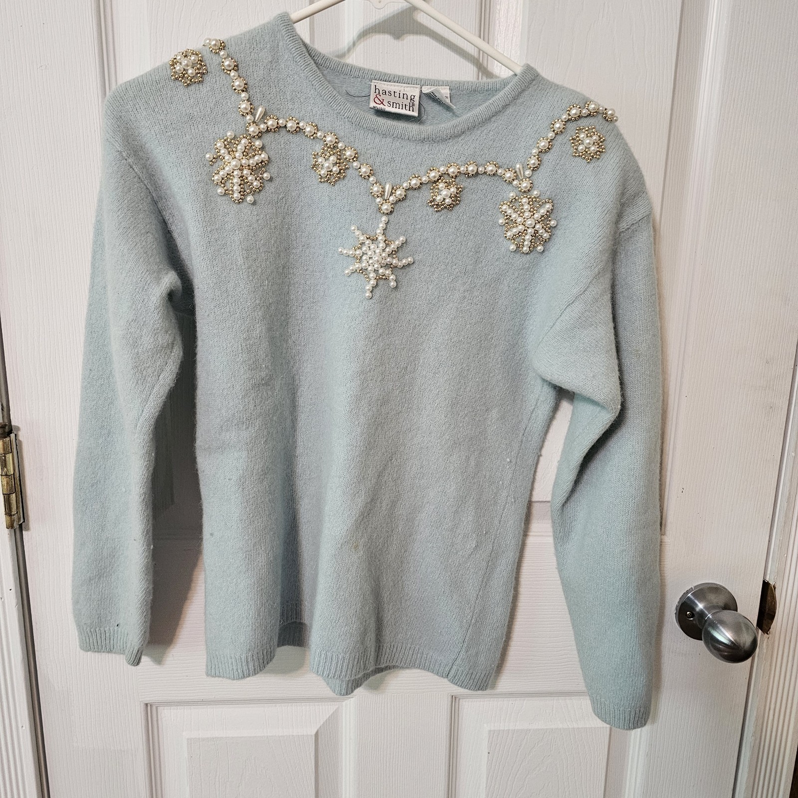 HASTING & SMITH WOOL ANGORA BLEND JEWELED Faux Pearl SWEATER Sz L Green Vtg