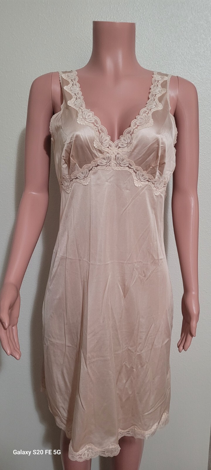 Flesh colored Night Gown Size 36 Sears New untagged