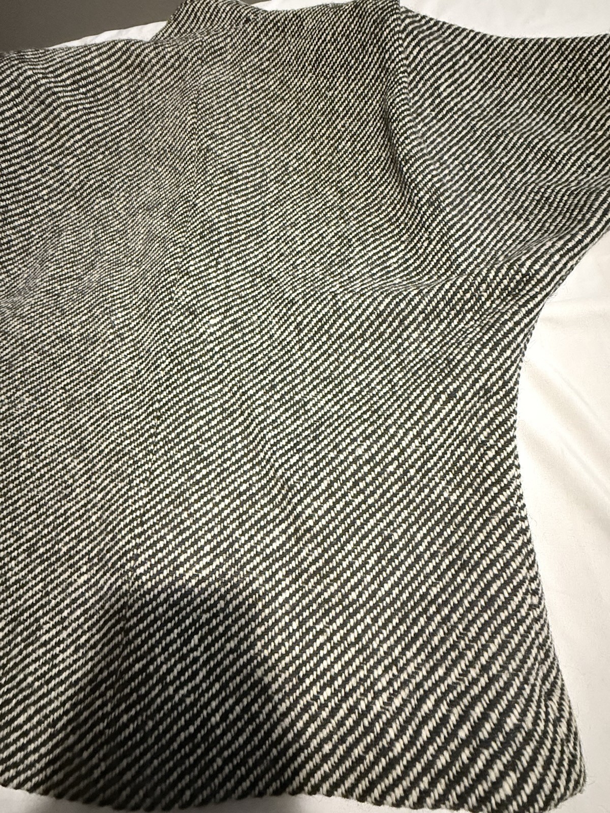 Vintage Women’s Barbarella 100% Pure New Wool Black & White Tweed Pattern Sz9/10