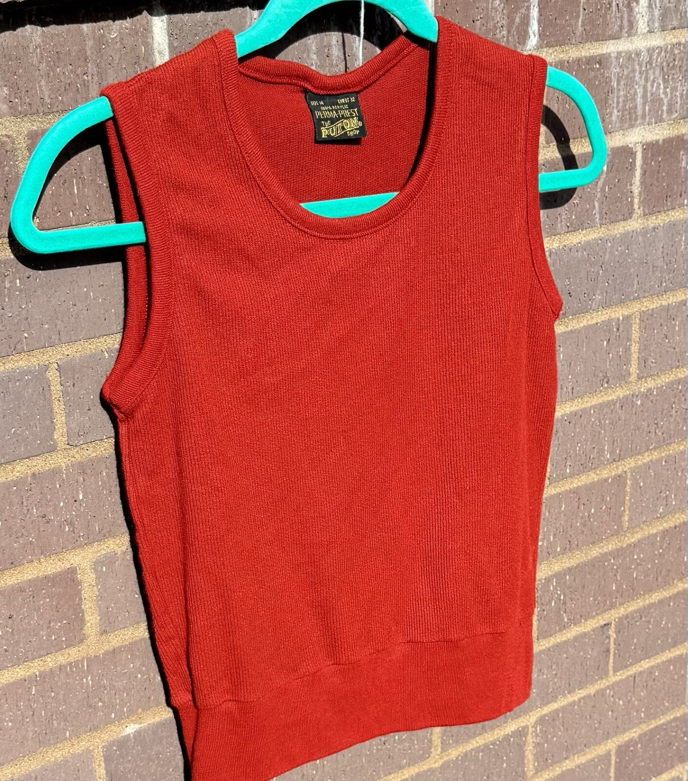 The Put On Shop Vintage Burnt Orange Sleeveless Knit Top Sz S