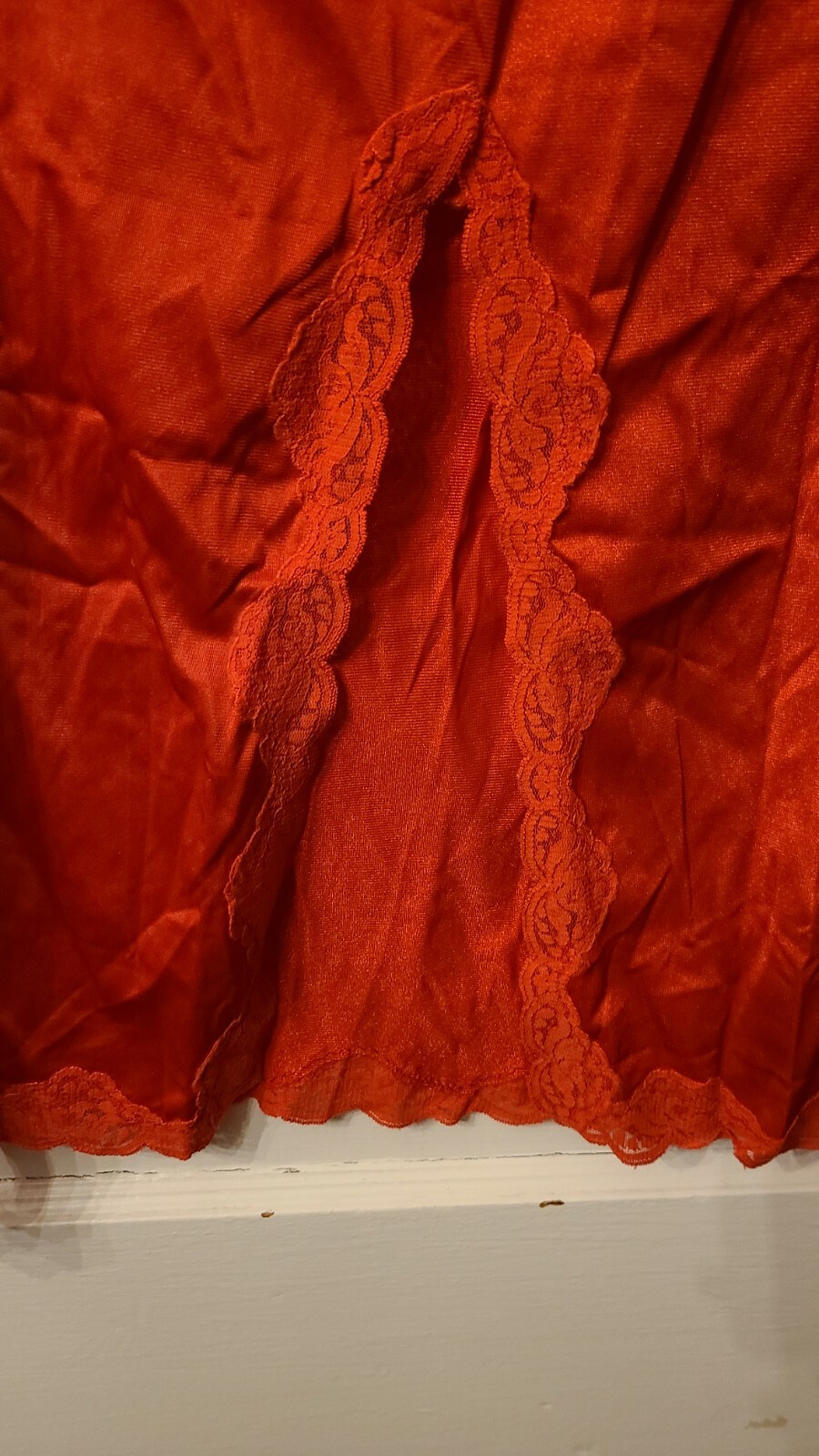 Vtg Mel lin size Small red half slip (flaw on waistband elastic) ladies