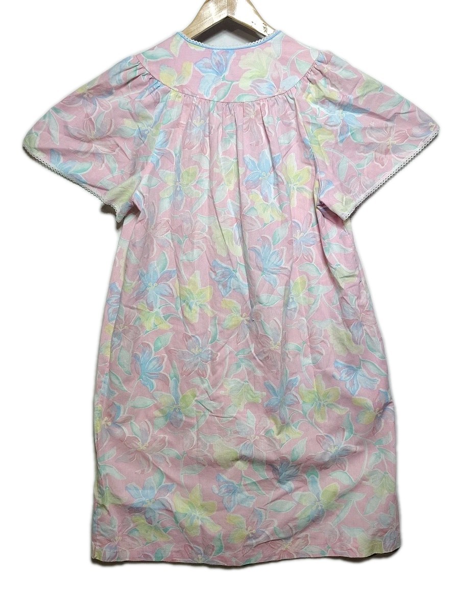 Vintage Lounge Around House Coat Women’s S/M Pink Floral Pastel Robe