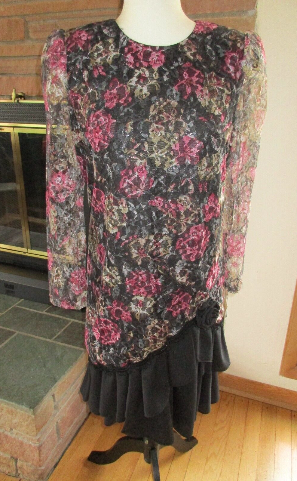 NWT 80s Prom Dress Vintage Shiny Metallic Gold Floral Lace Black Dress size 6 P