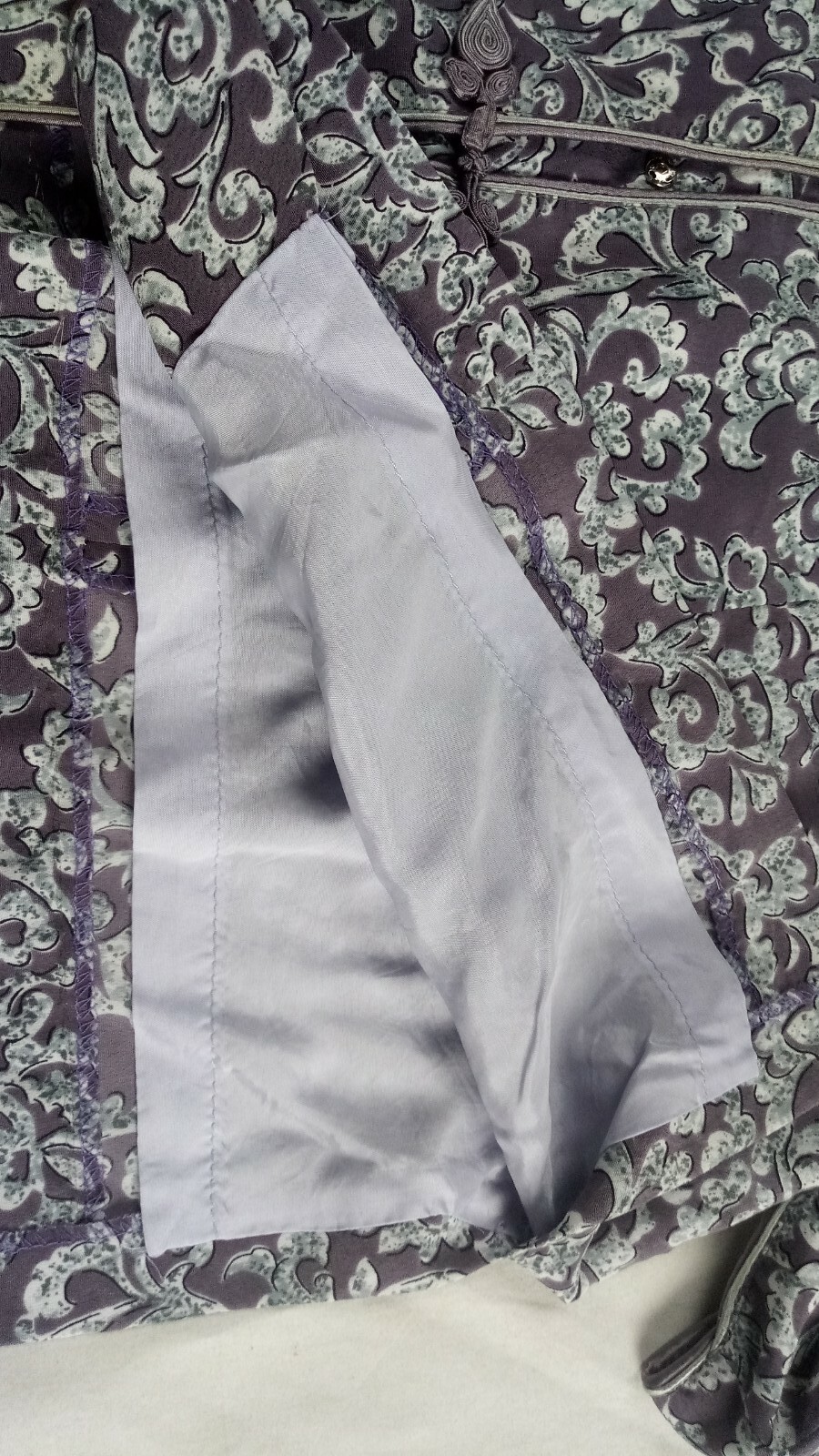 May King High Fashion Jacket Oriental Brocade Satin Gray Frog Buttons Size 13