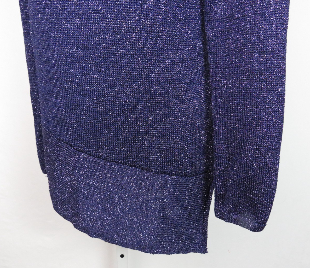 VTG CHICO’S PURPLE STRETCH TOP WITH SILVER METALLIC SPARKLING THREAD SIZE 1