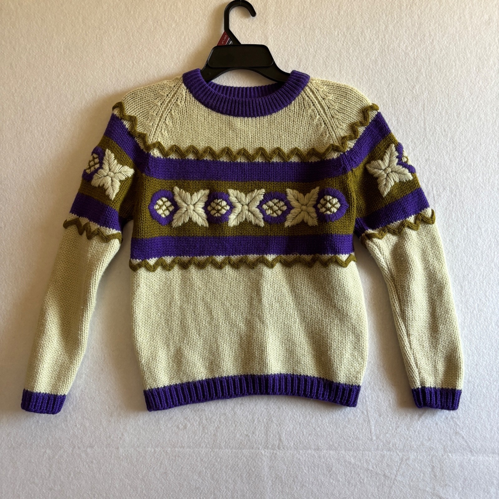Vintage Tami Women’s 100% Wool Long Sleeve Pullover Sweater Purple/Green Size 38
