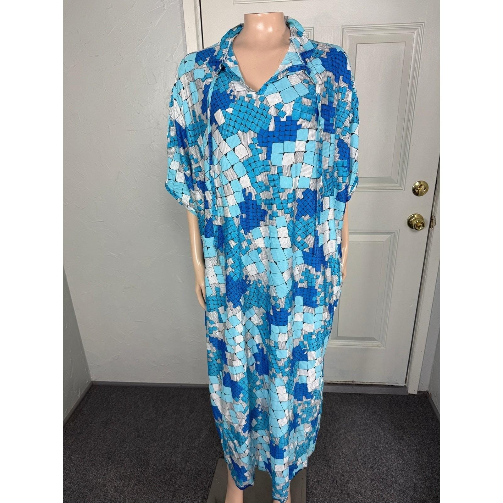 Vintage 70s Caftan Dress Polyester Knit Maxi Bohemian Geometric Hippie S3-14