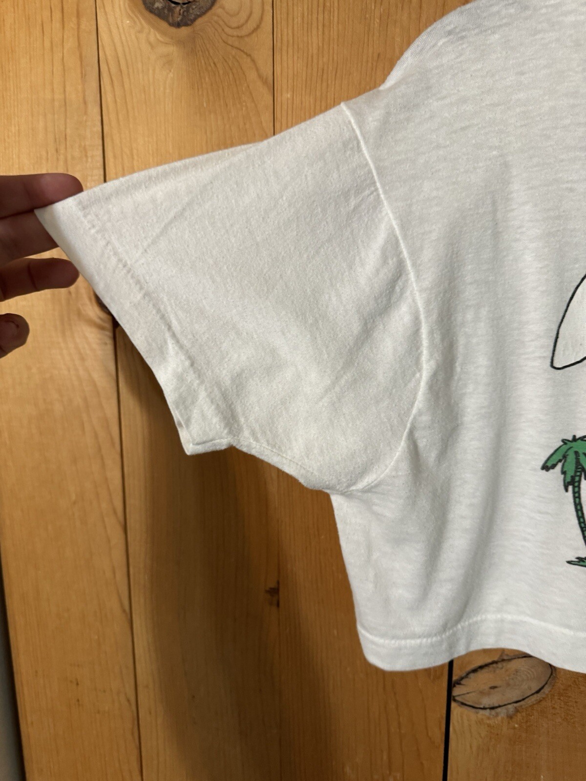 VTG 1985 Bunny & Palm Trees Micro Crop Tee Women’s M/L Oasis Women’s Teens