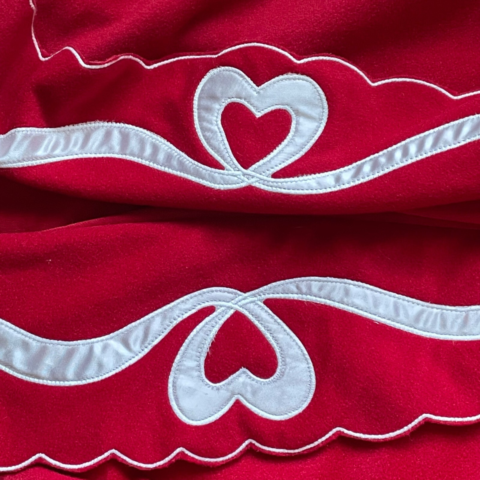 Vintage Sweet Life Tie Waist Robe Polyester Red Sleepwear Size Large Feminine