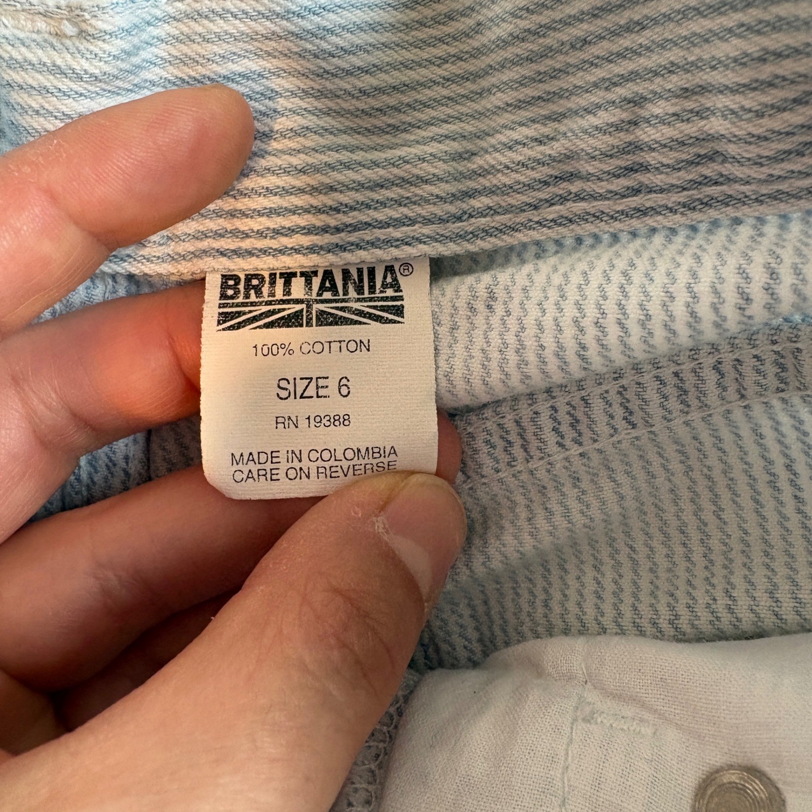 Vintage Brittania Hickory Stripe Denim Shorts Womens 6 High Waist Jorts