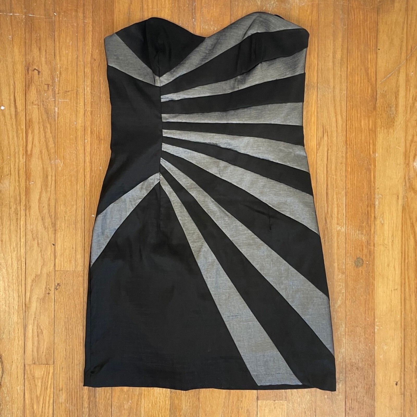 Vintage Cache Dress Size Small Y2K Striped Black Silver Strapless Micro Mini