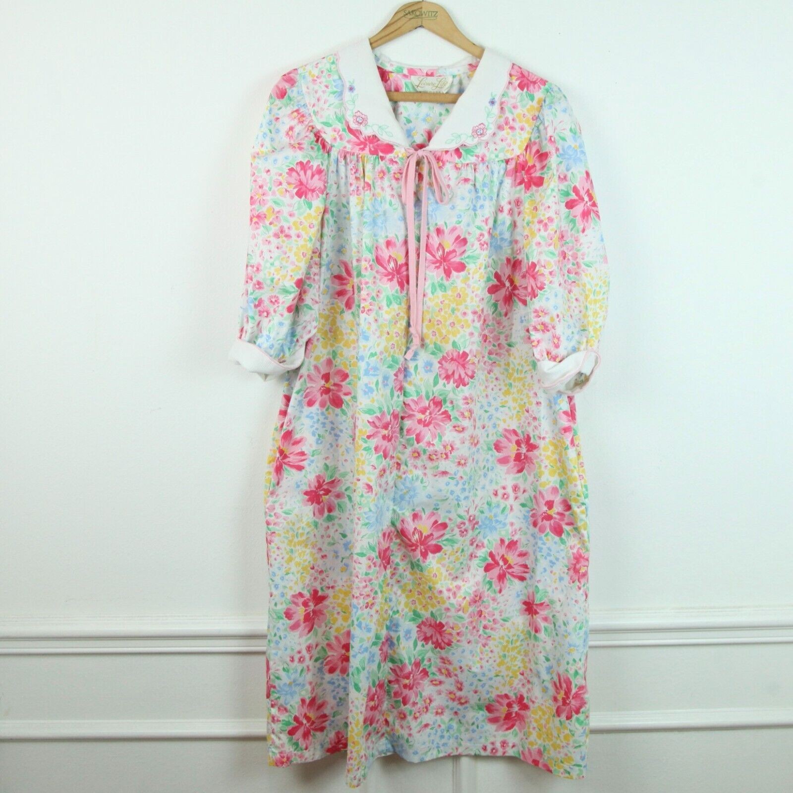 Vintage Housedress Granny Robe Floral Cottagecore S M Dainty Sailor Collar Cozy