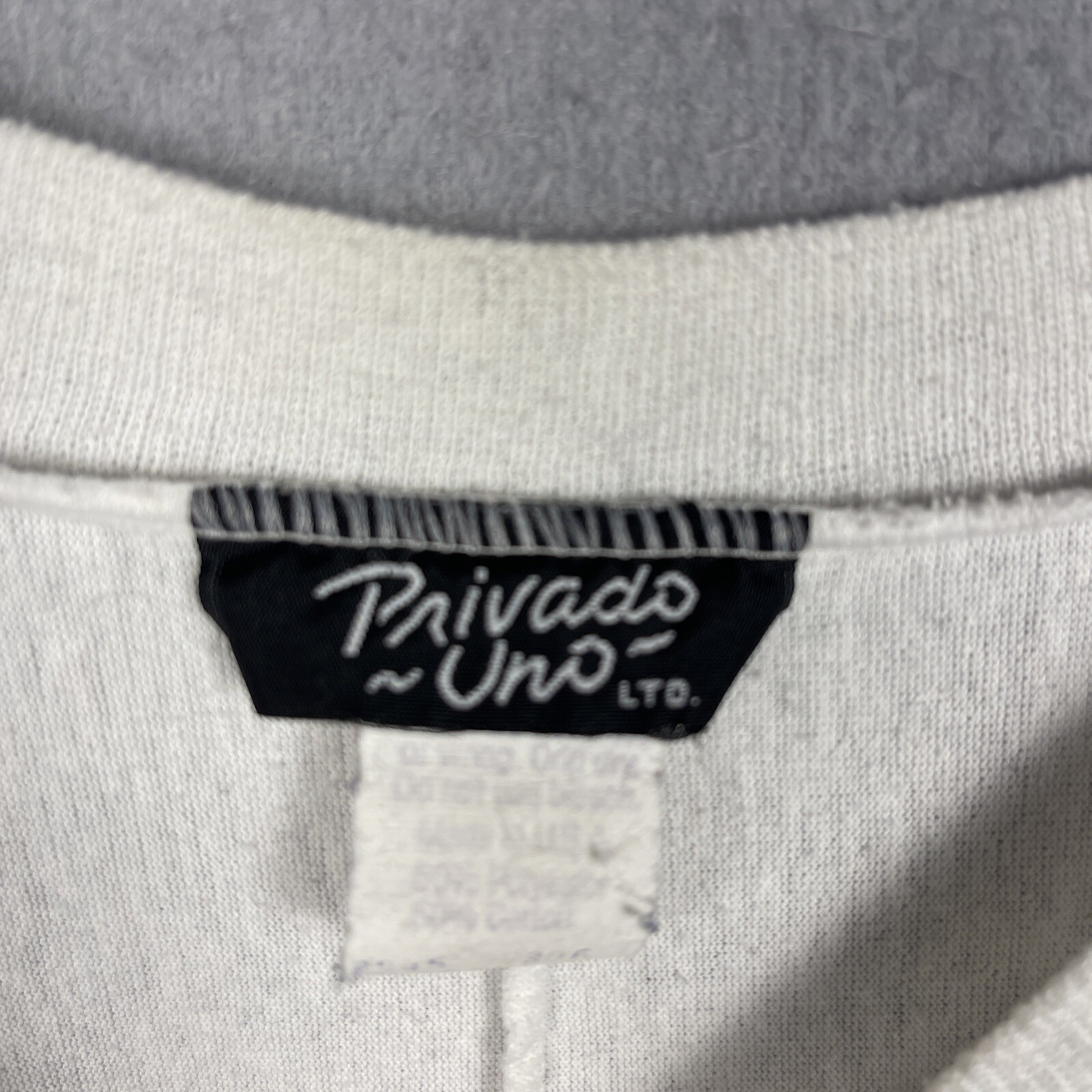 Vtg Sweater Women’s Medium White Tiger Gold Glitter Accents 90s USA
