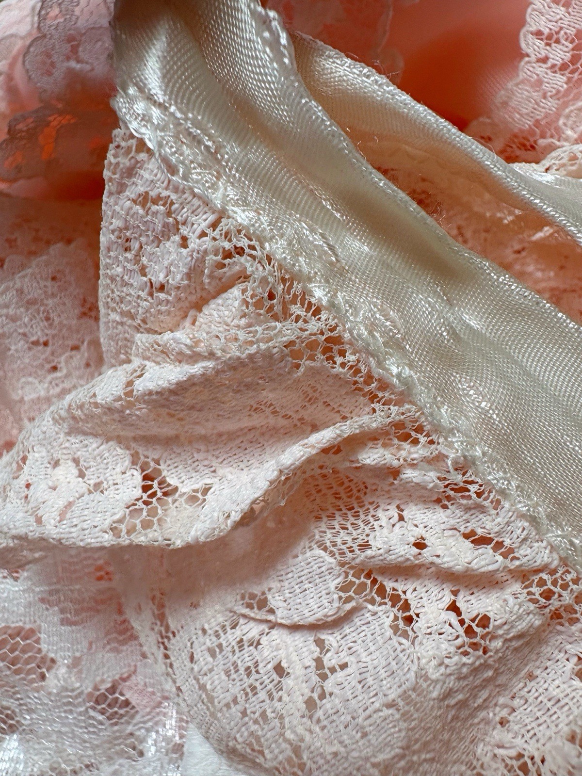 Vintage 50s 60s Lace Tiered Ruffle Cami Babydoll Lingerie Nightgown Pink USA