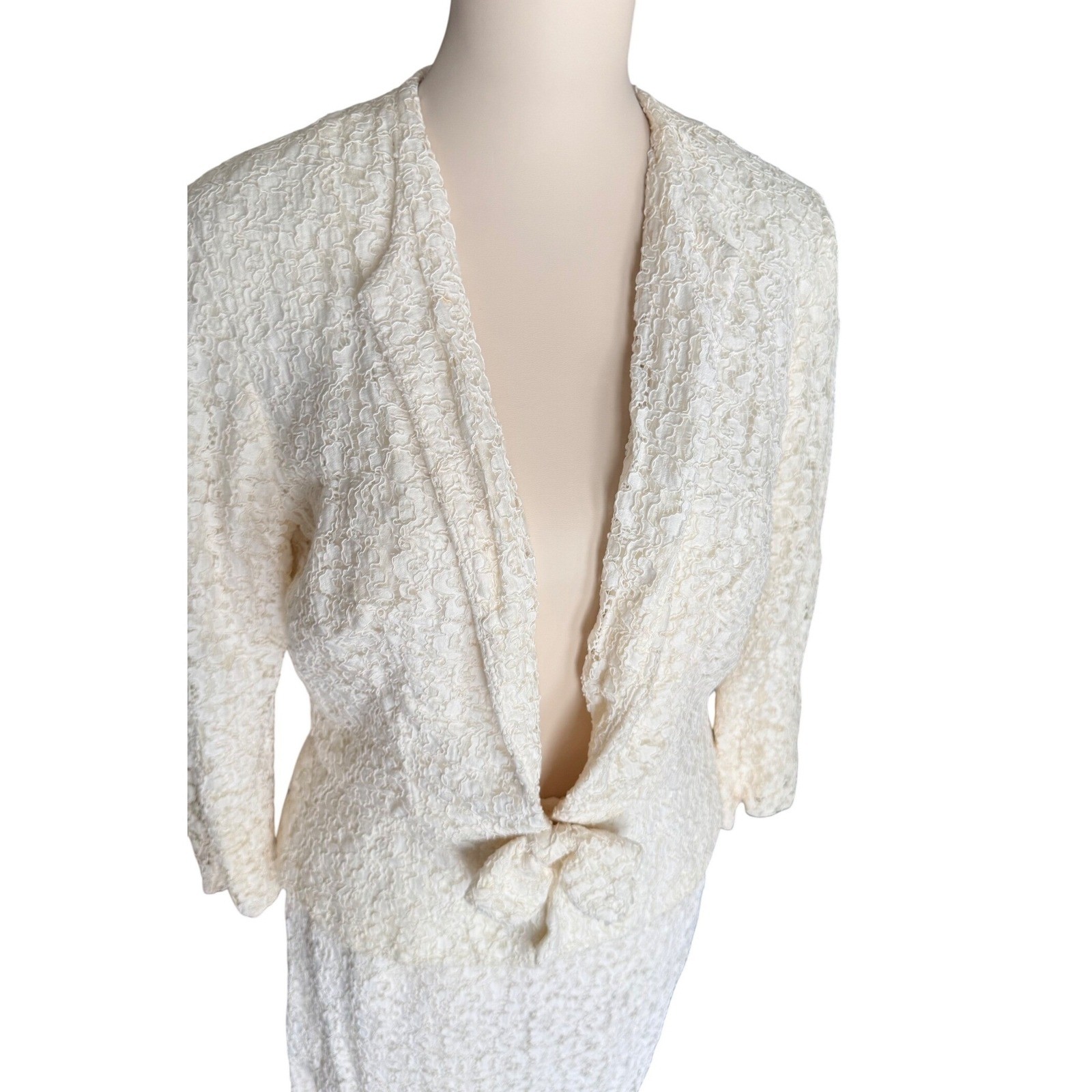 Vintage 1960s Ivory Lace Skirt Suit Set Peplum Jacket and Pencil Skirt 2 Piece