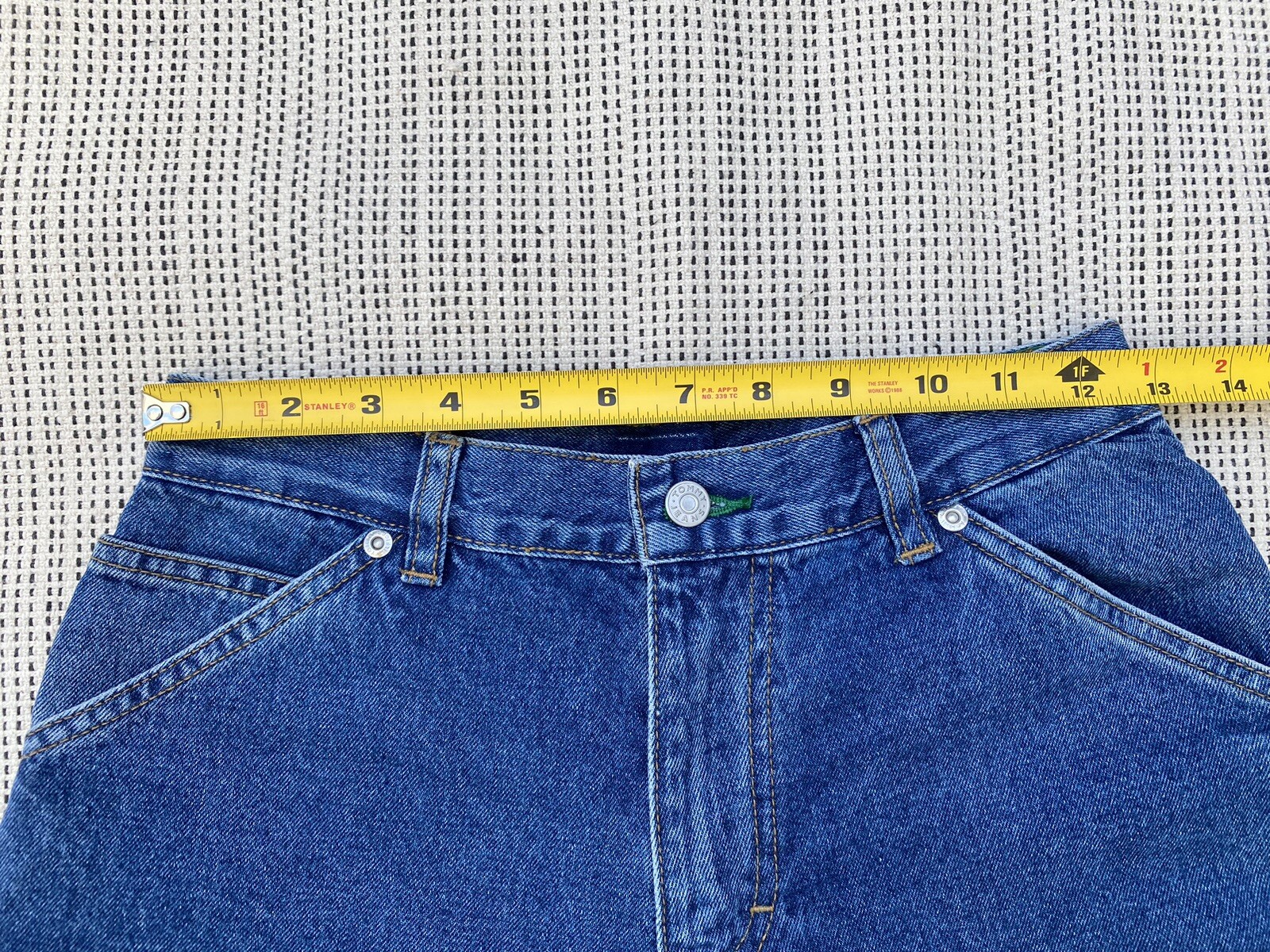 vintage TOMMY HILFIGER DENIM JEANS logo script 2000s 00s Y2K JUNIOR 14 stripe